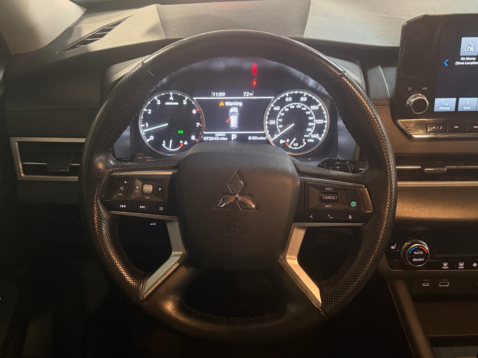 Thumbnail: 2024 Mitsubishi Outlander - 5