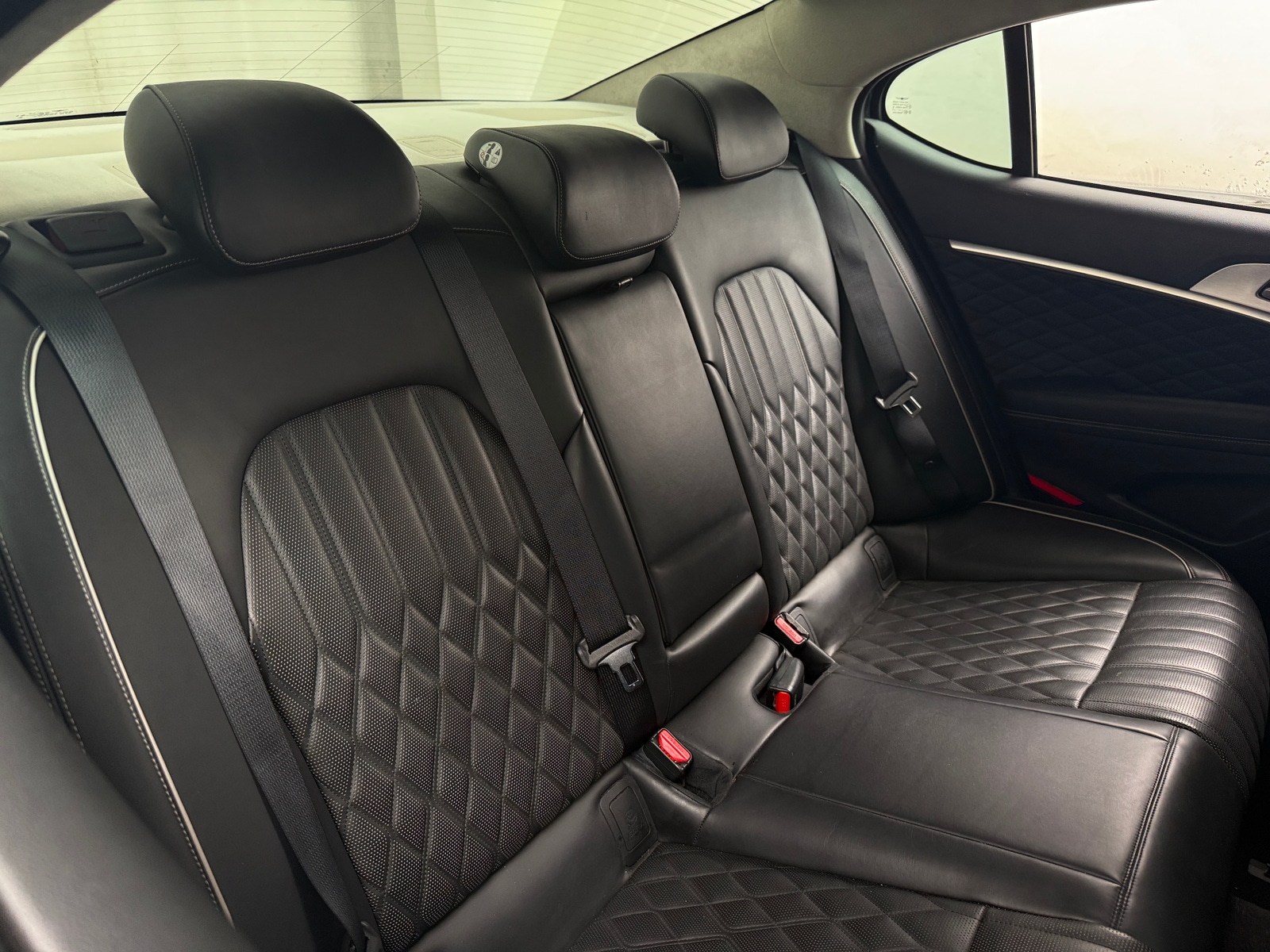 Thumbnail: 2019 Genesis G70 - 6