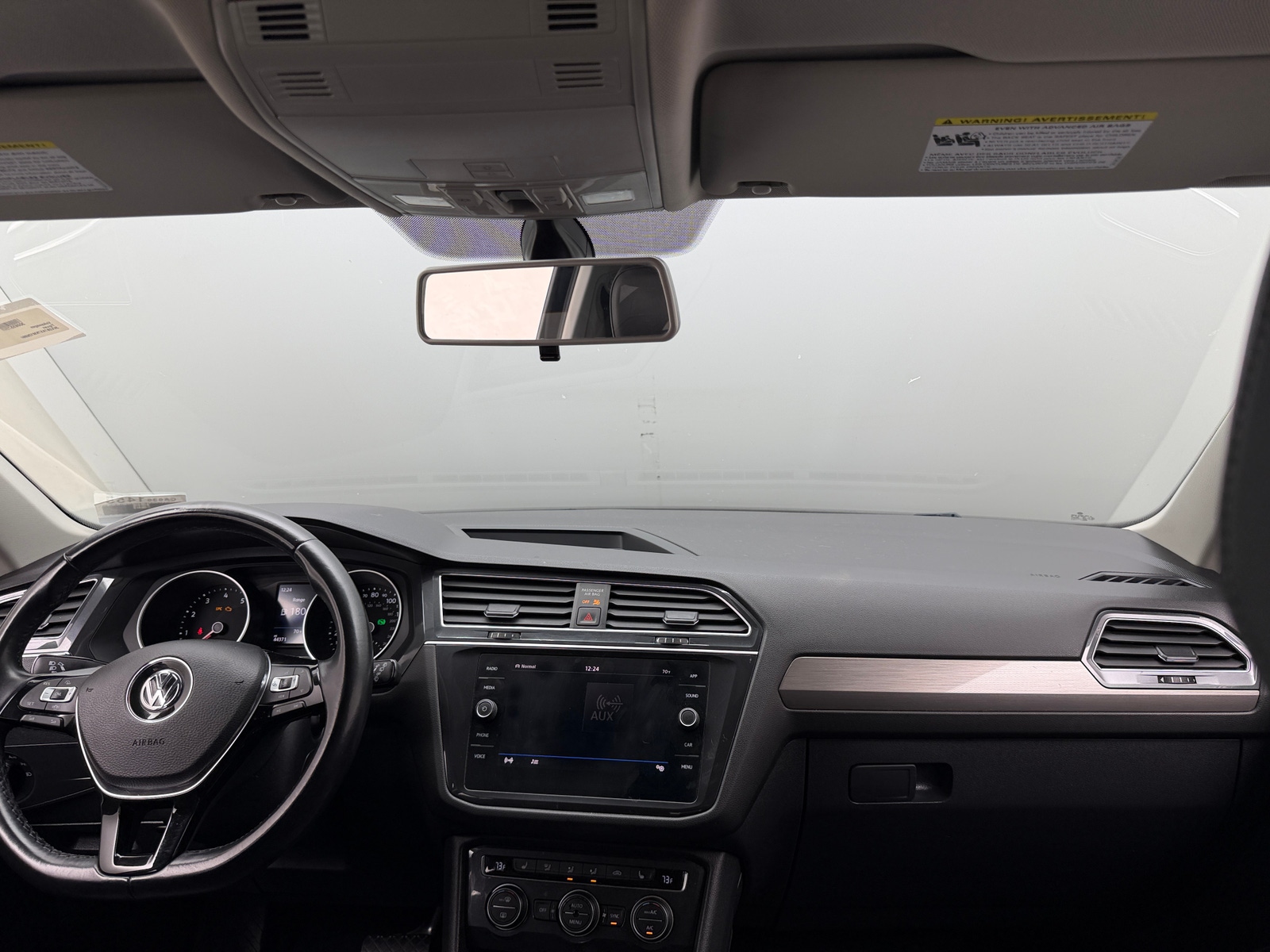 Thumbnail: 2019 Volkswagen Tiguan - 2
