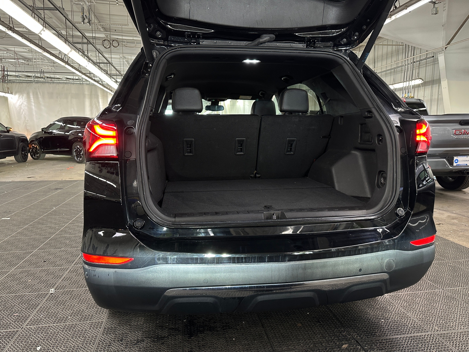 Thumbnail: 2024 Chevrolet Equinox - 6