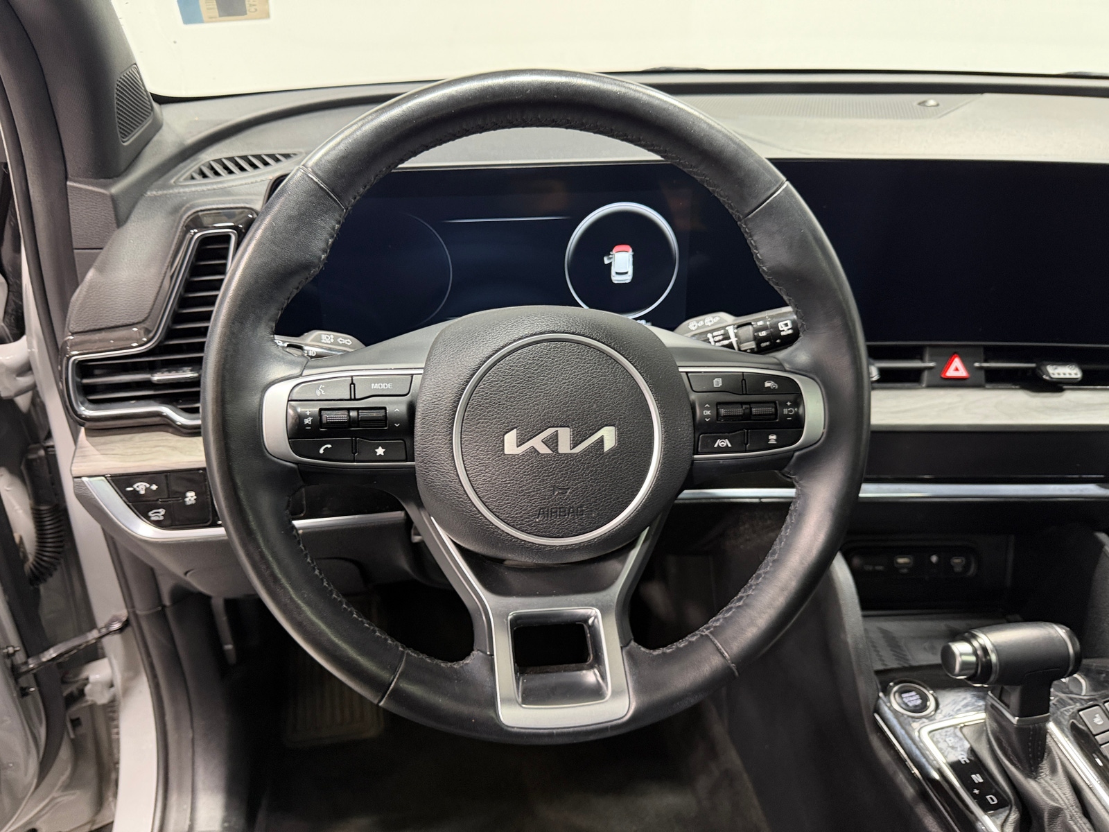 Thumbnail: 2023 Kia Sportage - 4
