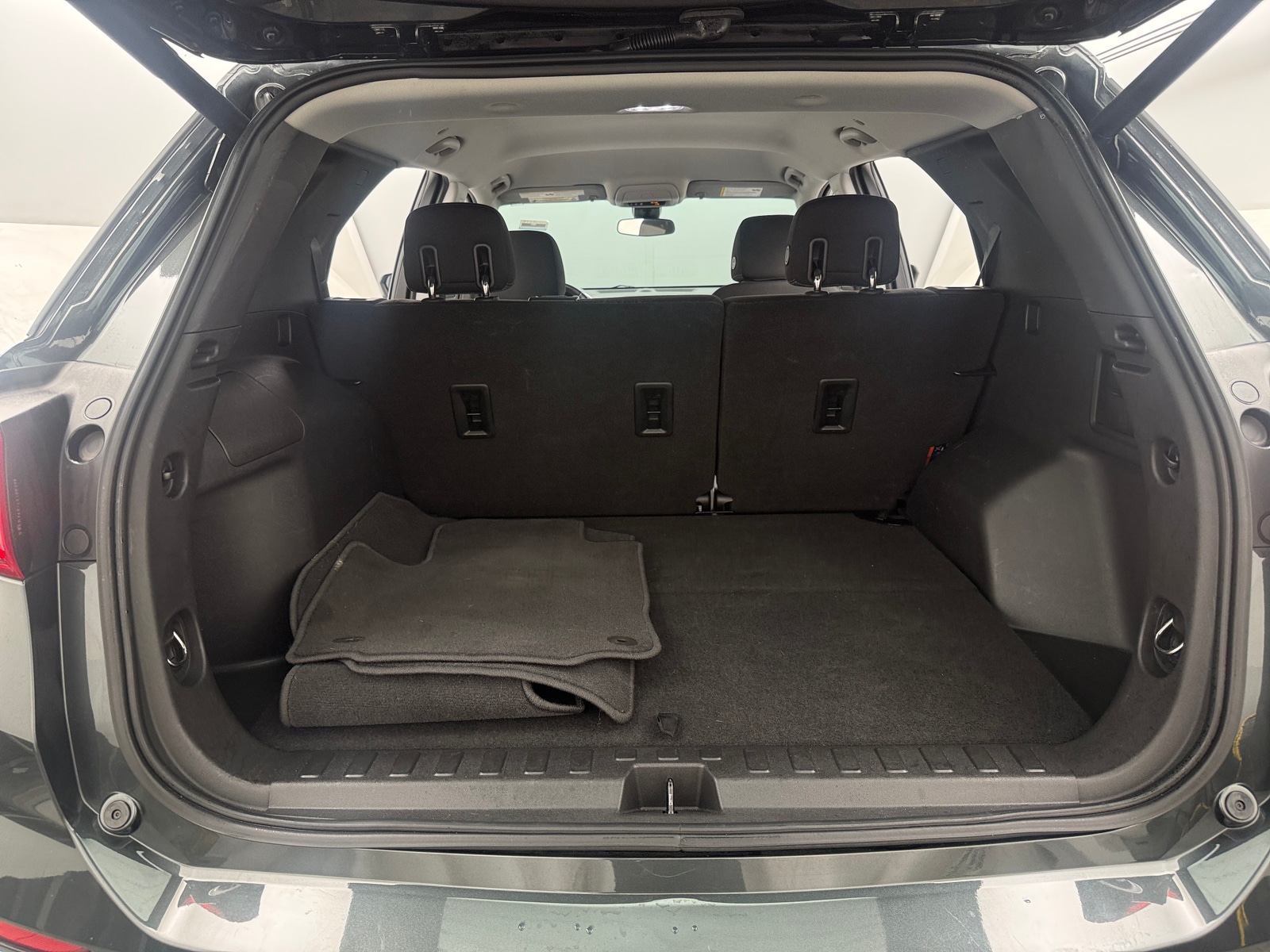 Thumbnail: 2020 Chevrolet Equinox - 7