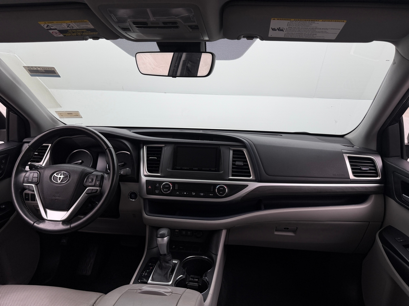 Thumbnail: 2017 Toyota Highlander - 2