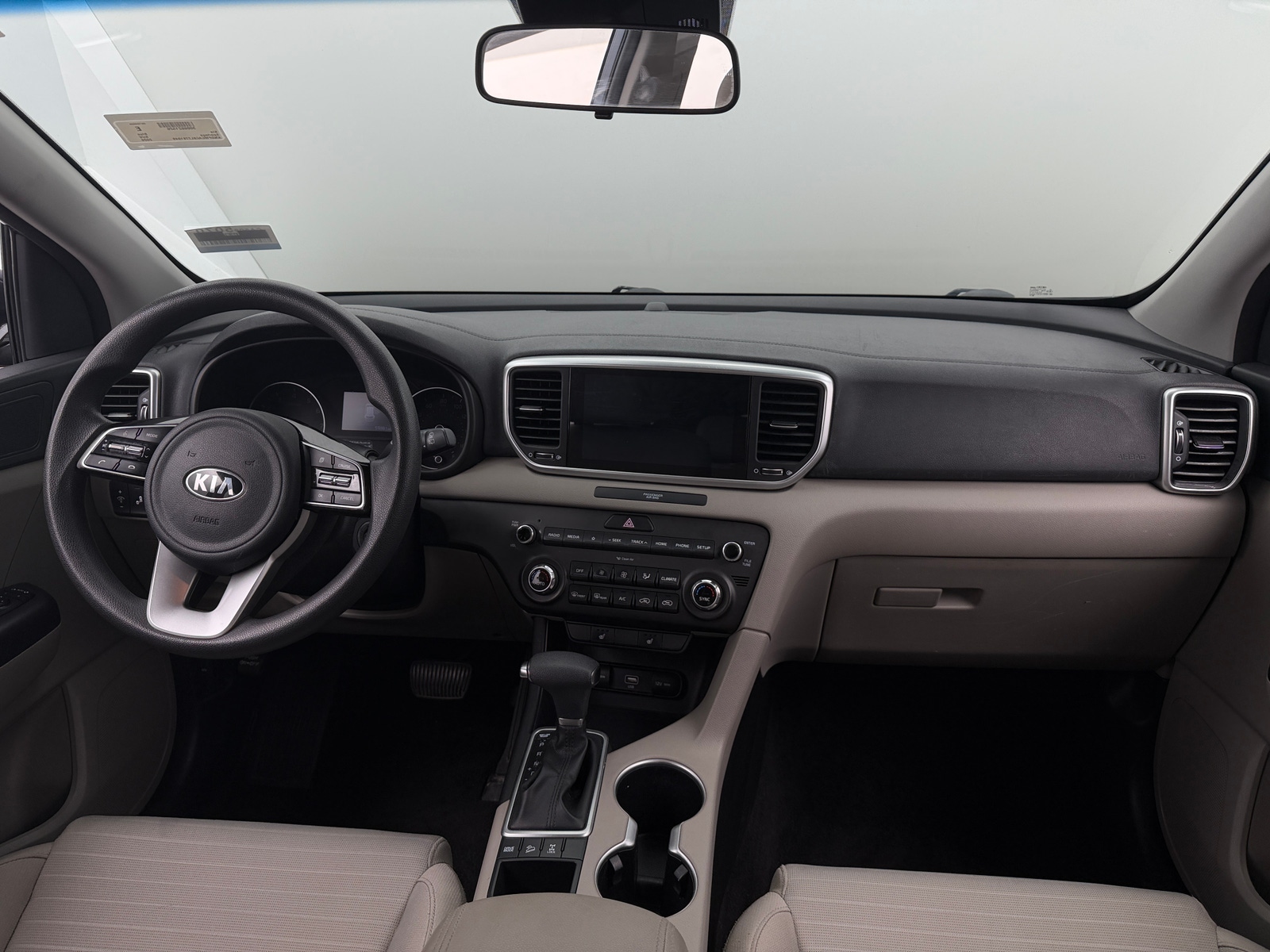 Thumbnail: 2020 Kia Sportage - 3