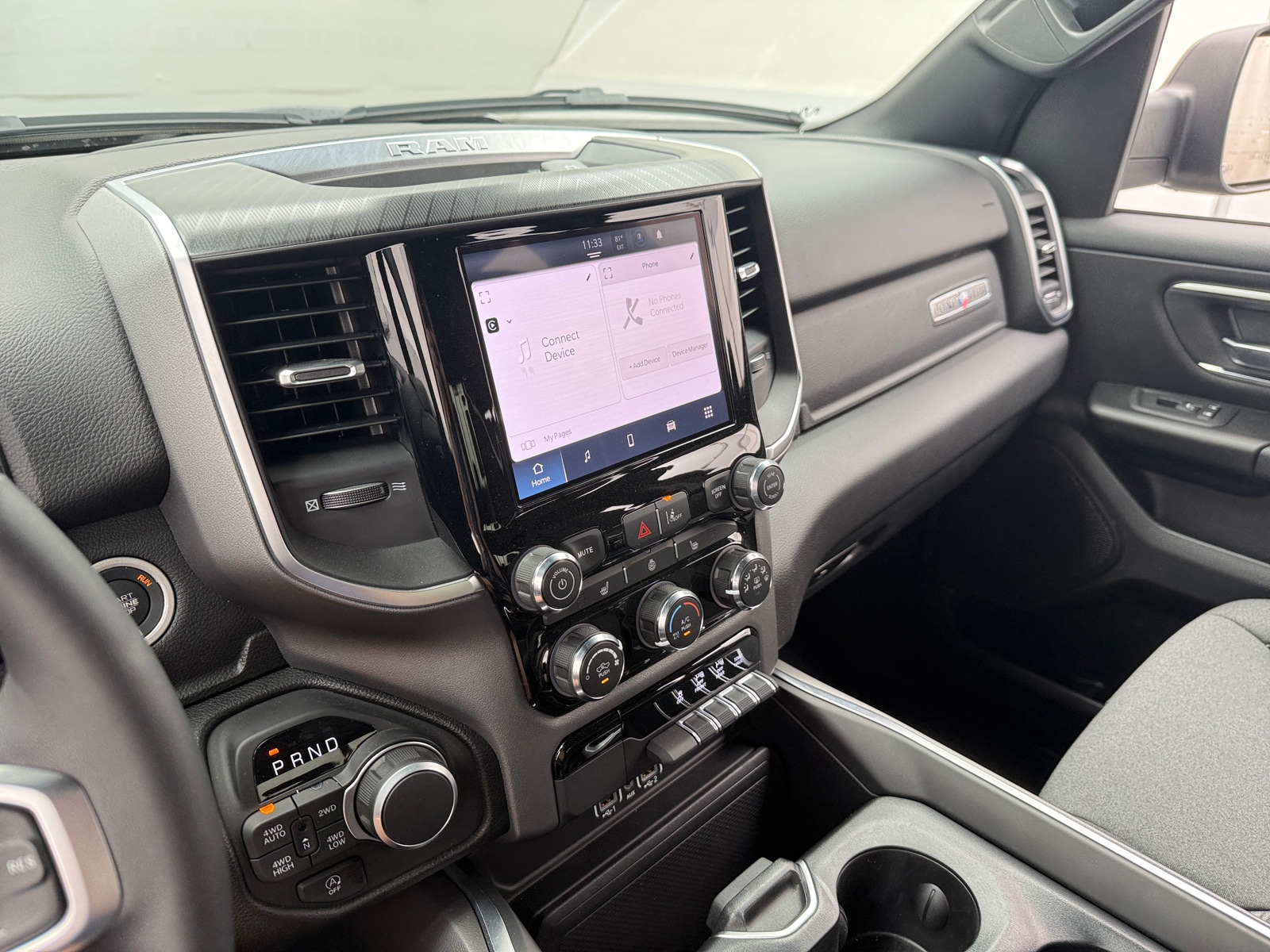 Thumbnail: 2025 RAM 1500 - 4
