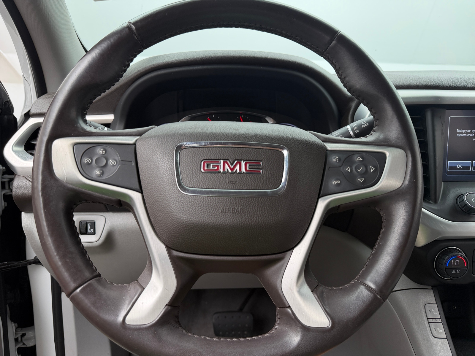 Thumbnail: 2019 GMC Acadia - 4