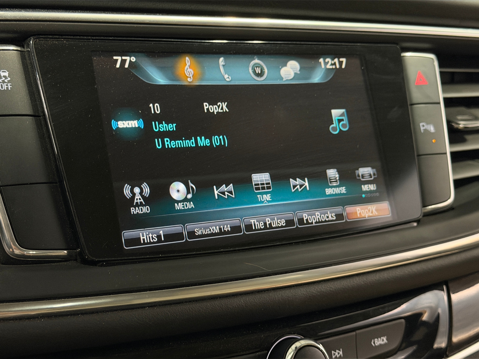 Thumbnail: 2019 Buick Enclave - 3