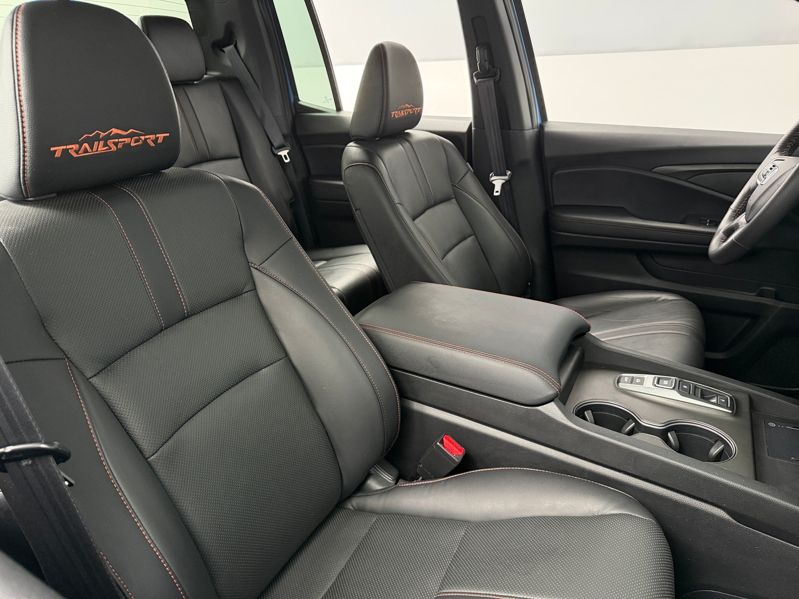 Thumbnail: 2025 Honda Ridgeline - 2