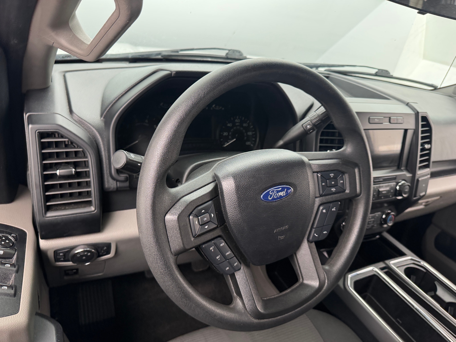 Thumbnail: 2020 Ford Econoline - 5