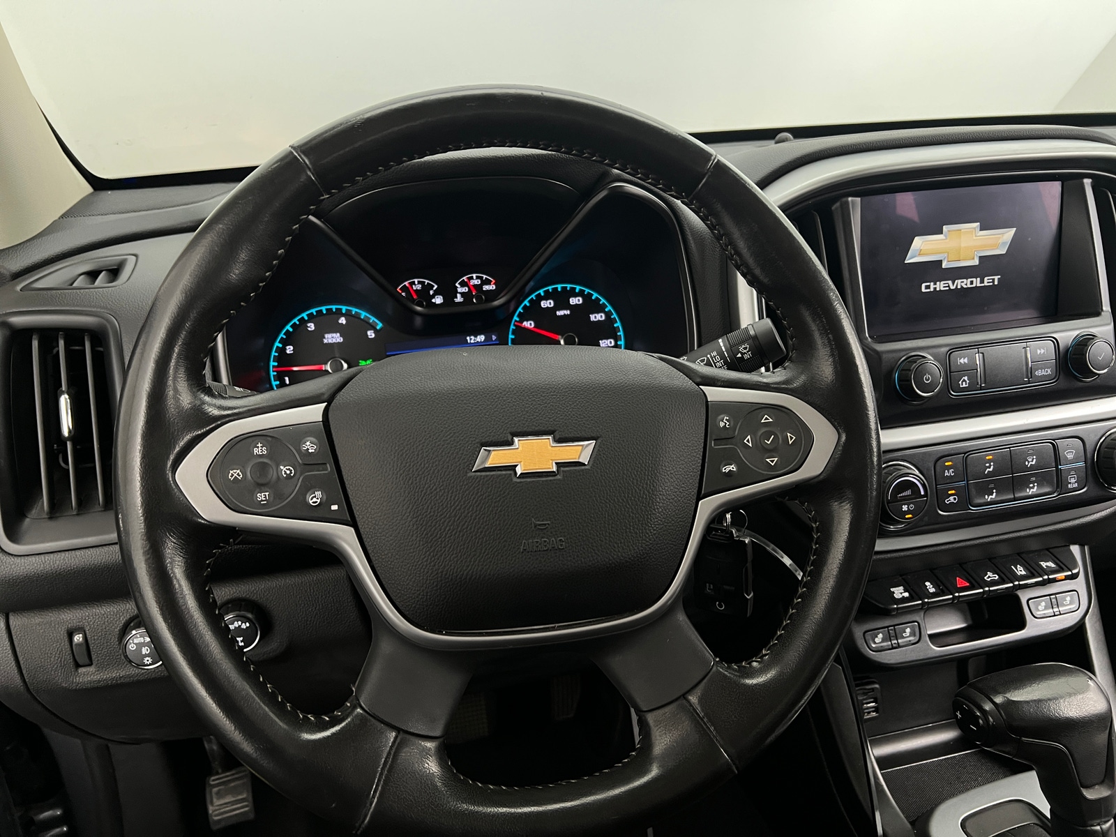 Thumbnail: 2021 Chevrolet Colorado - 4