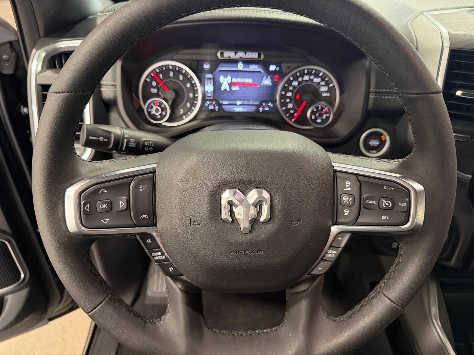 Thumbnail: 2026 RAM 1500 - 4