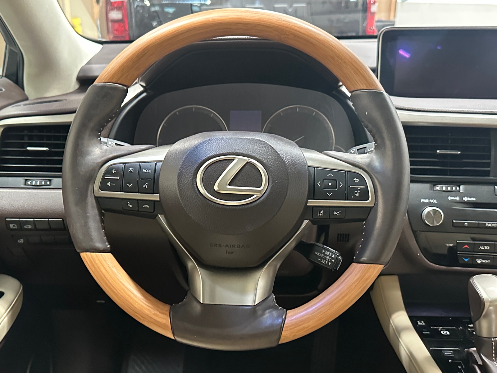 Thumbnail: 2016 Lexus RX - 5