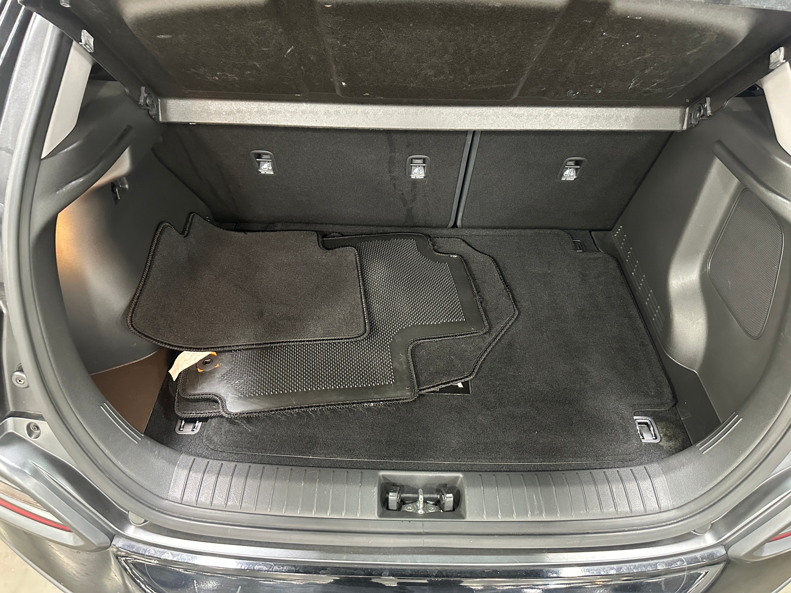 Thumbnail: 2021 Hyundai Kona - 6