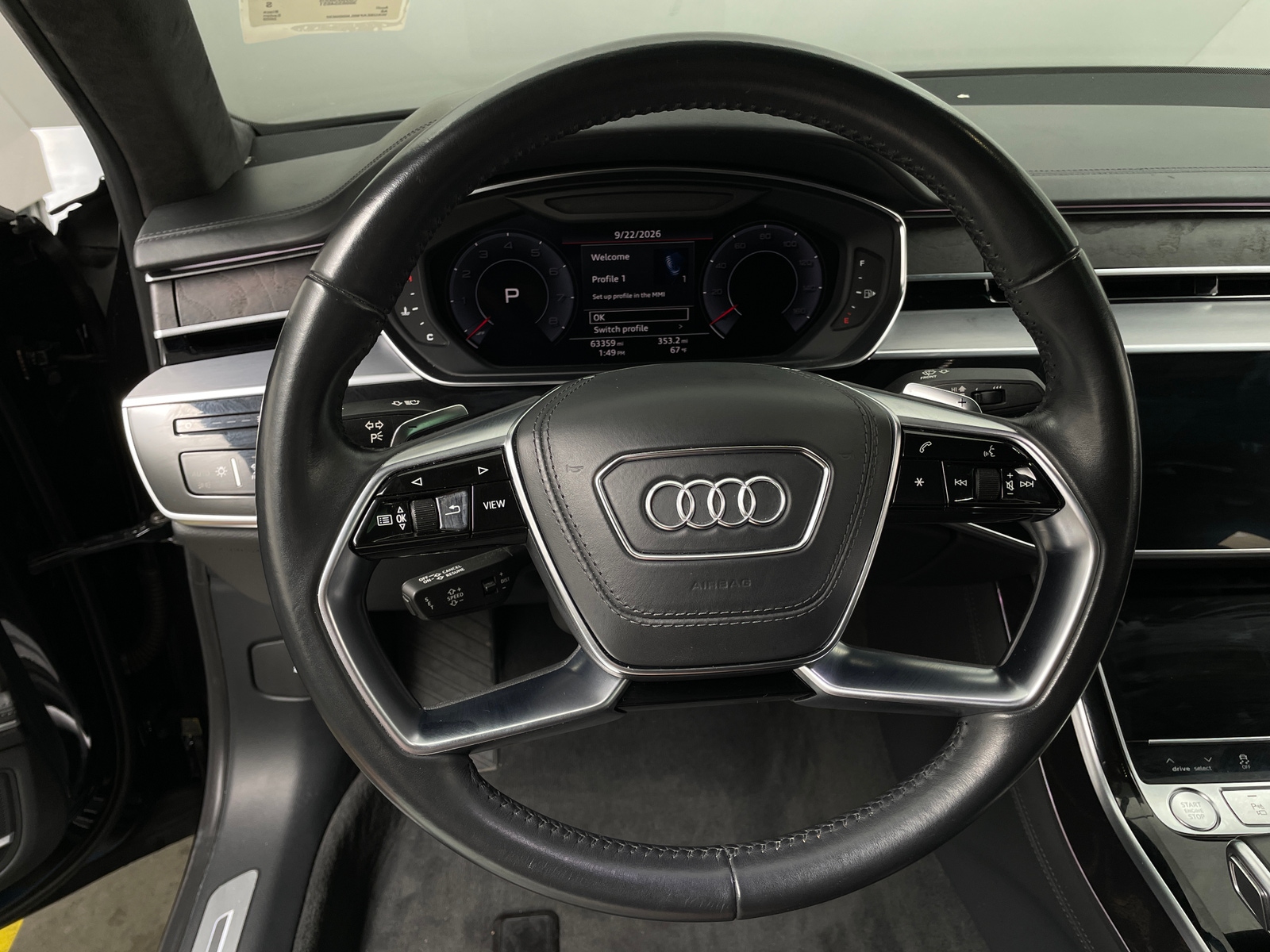 Thumbnail: 2020 Audi A8 - 4