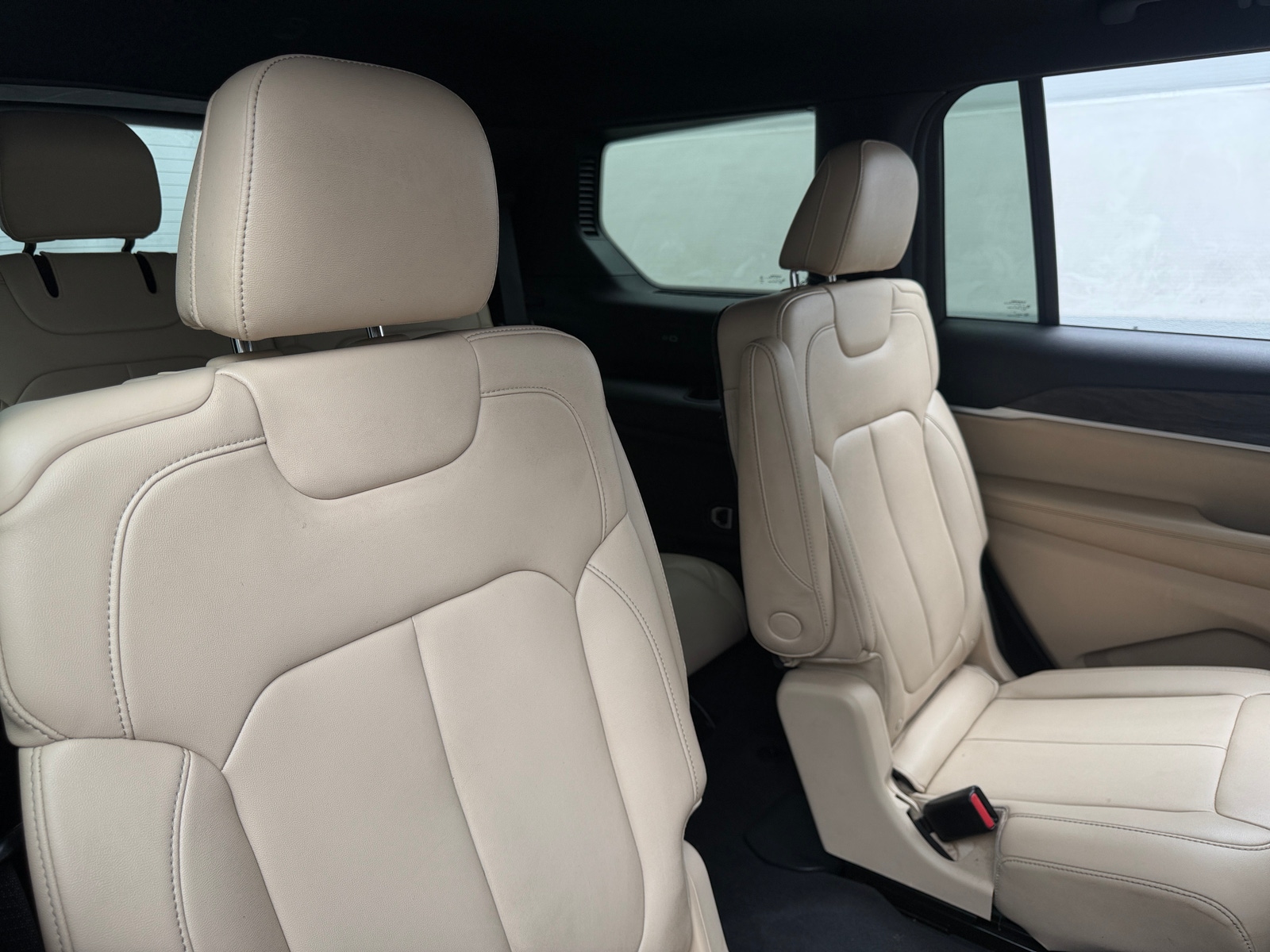 Thumbnail: 2023 Jeep Grand Cherokee L - 5