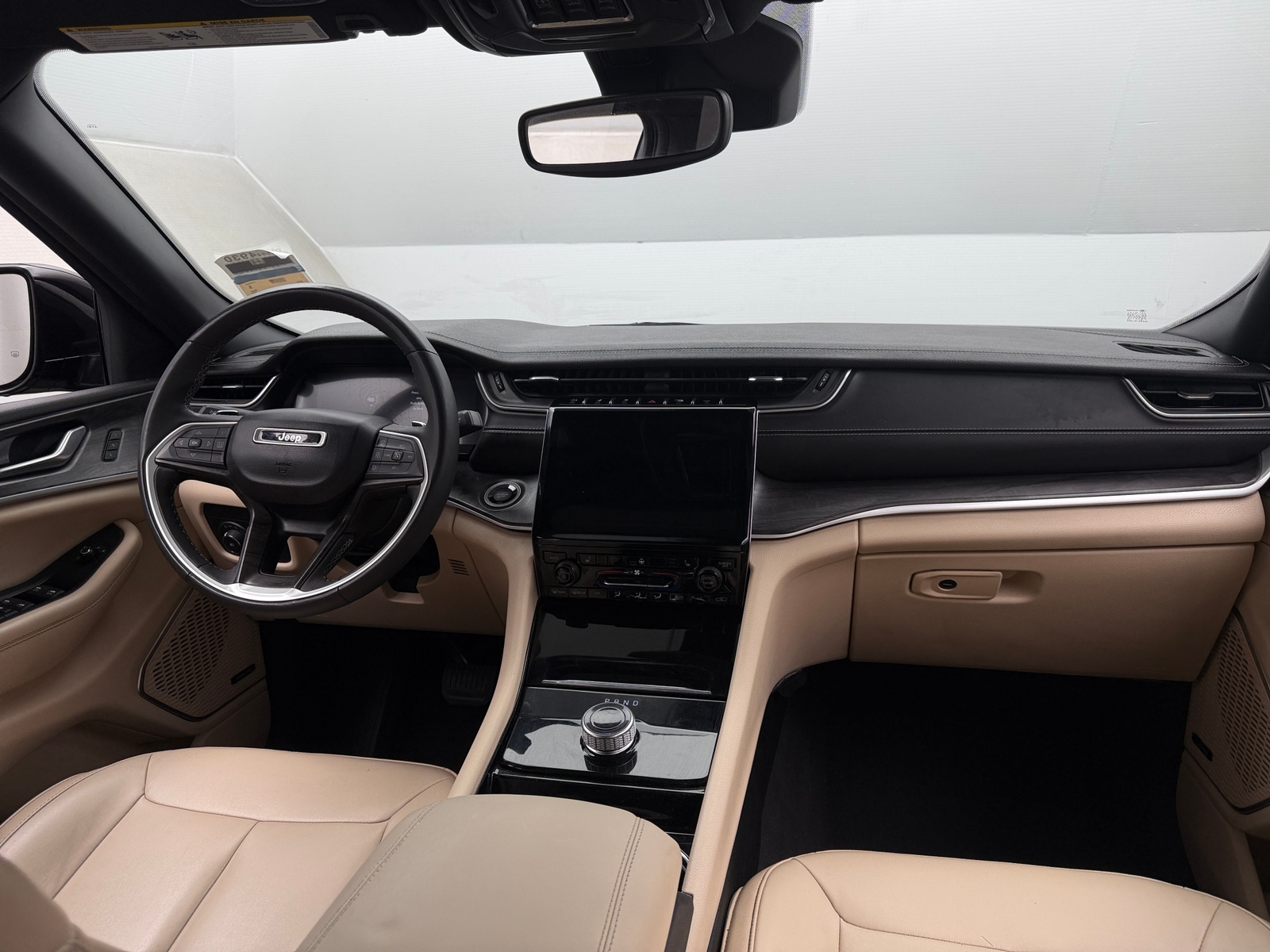 Thumbnail: 2023 Jeep Grand Cherokee L - 2