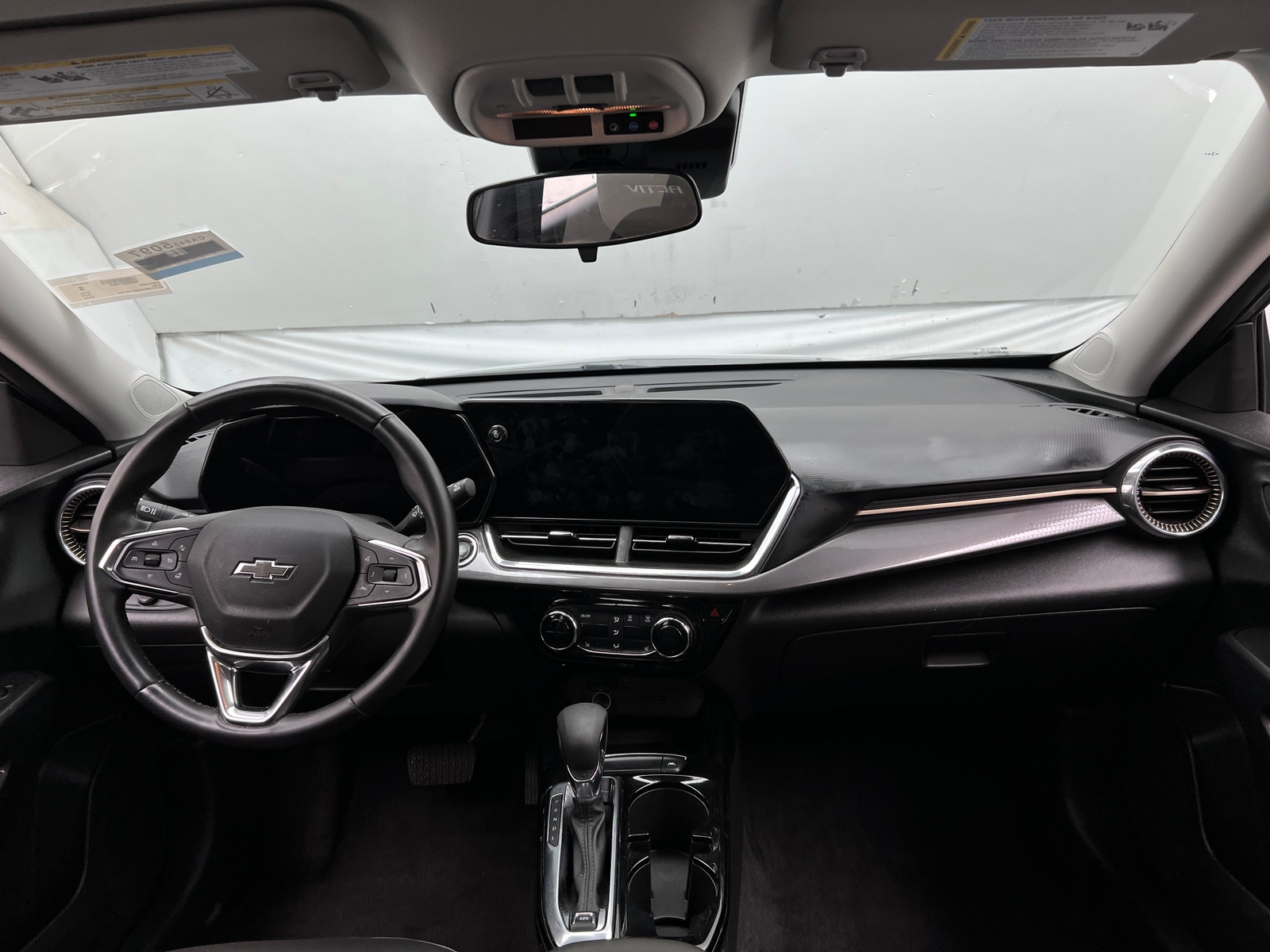 Thumbnail: 2024 Chevrolet Trax - 2