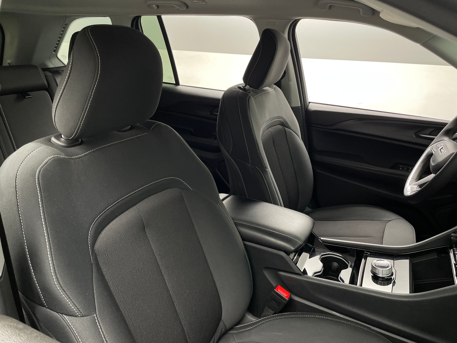 Thumbnail: 2023 Jeep Grand Cherokee - 2