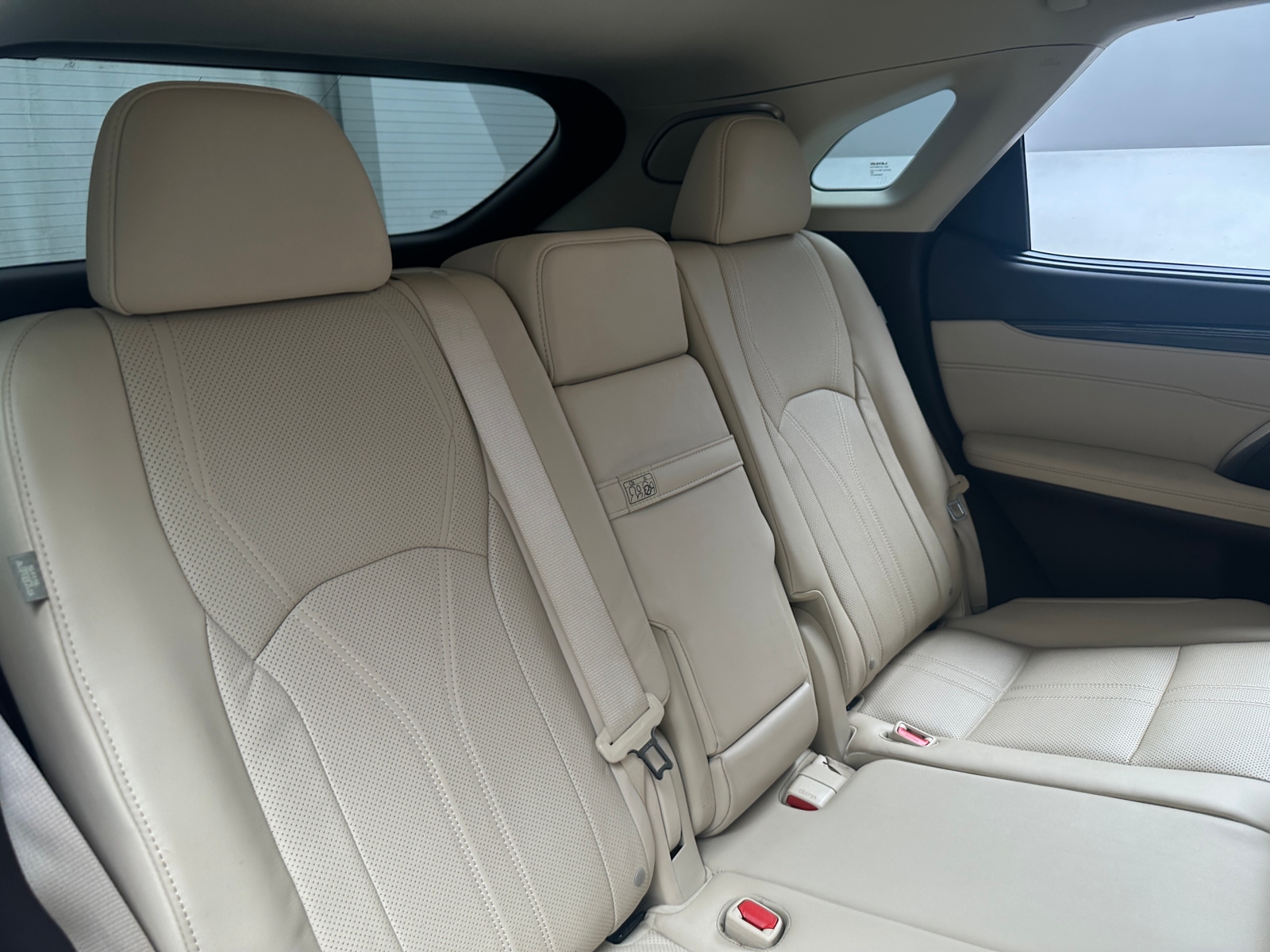 Thumbnail: 2017 Lexus RX - 5