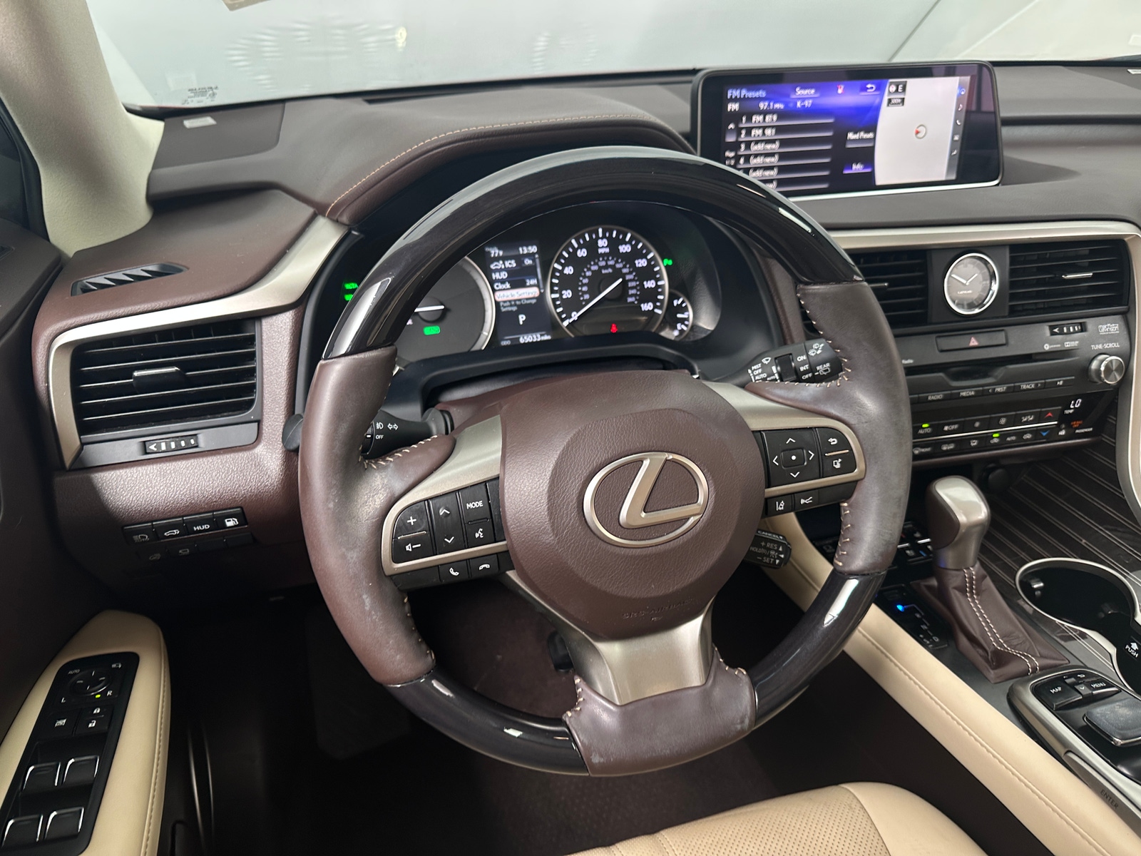 Thumbnail: 2017 Lexus RX - 4