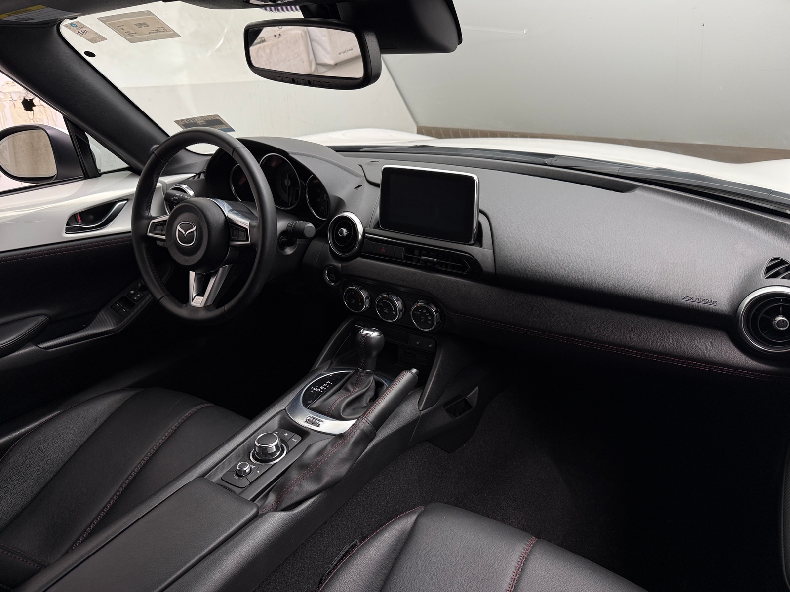 Thumbnail: 2017 Mazda MX-5 Miata - 2