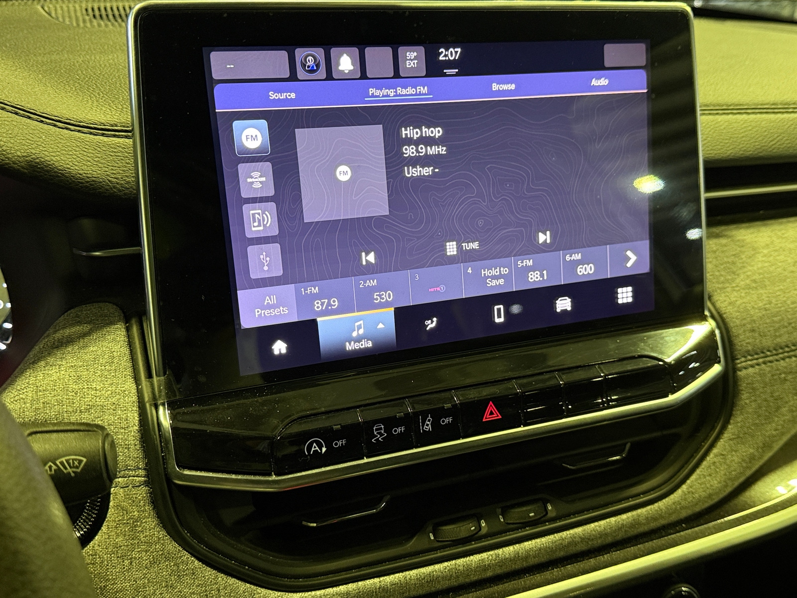Thumbnail: 2023 Jeep Compass - 4