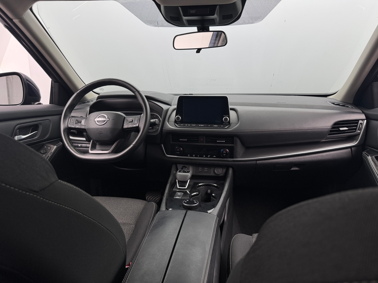 Thumbnail: 2025 Nissan Rogue - 3