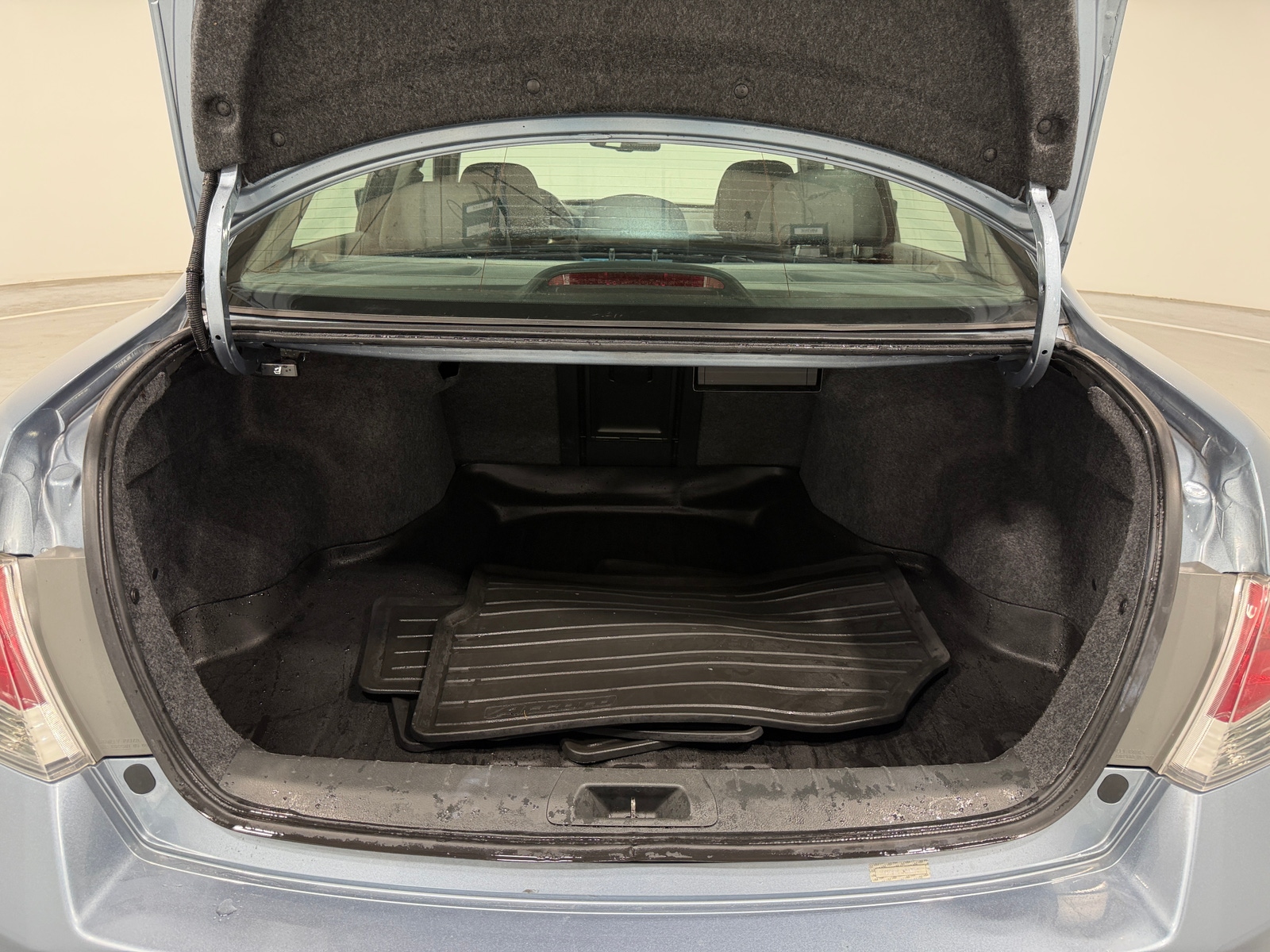 Thumbnail: 2011 Honda Accord - 6