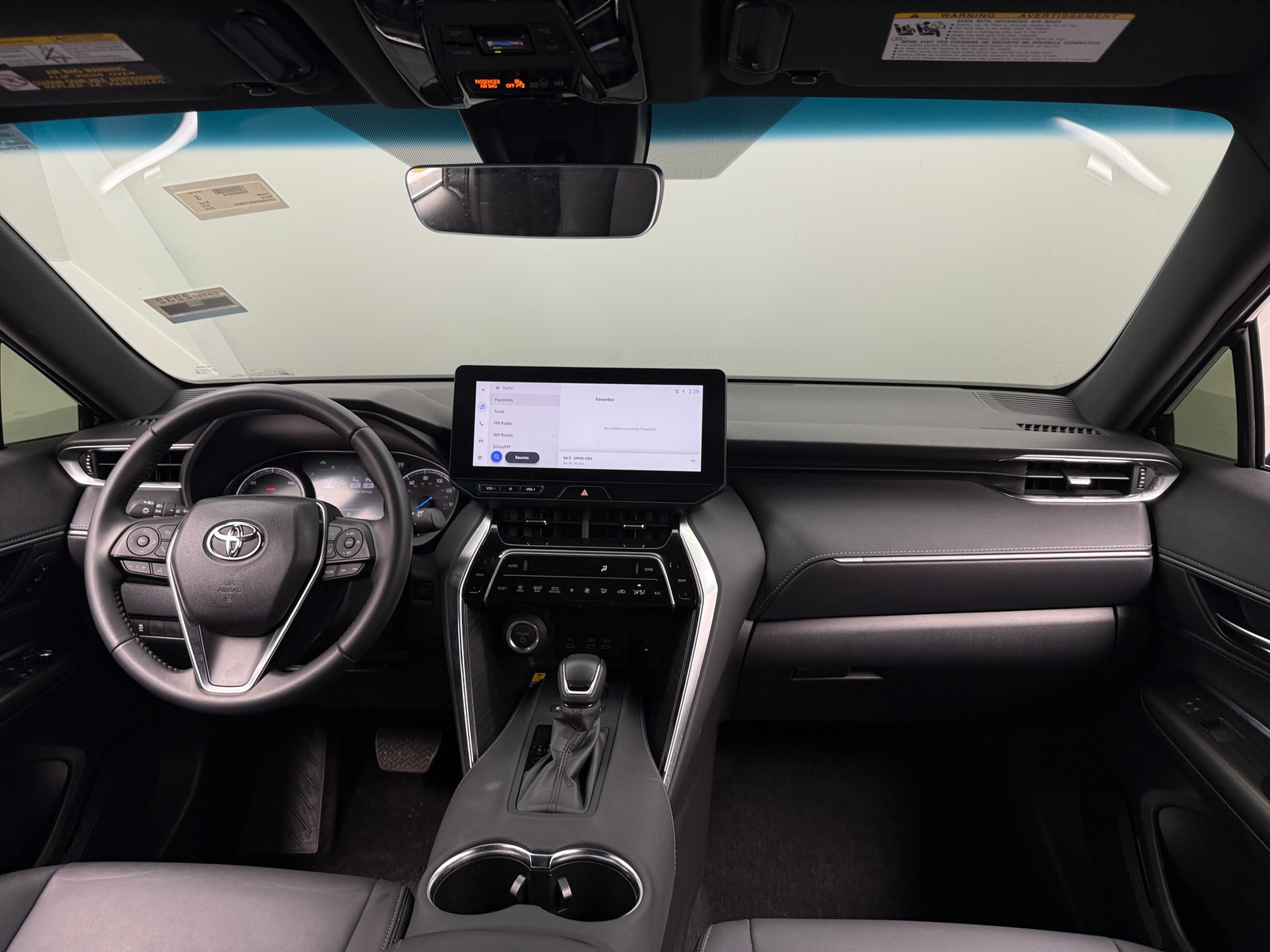 Thumbnail: 2024 Toyota Venza - 3
