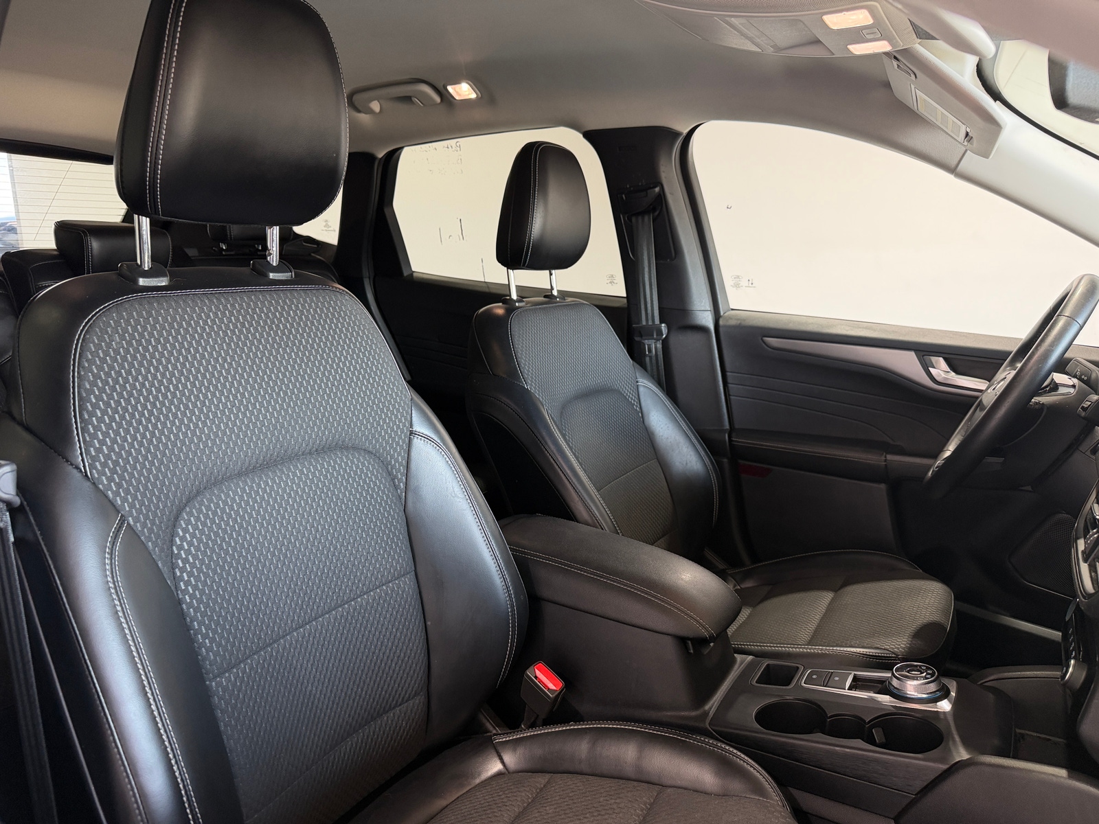 Thumbnail: 2023 Ford Escape - 2