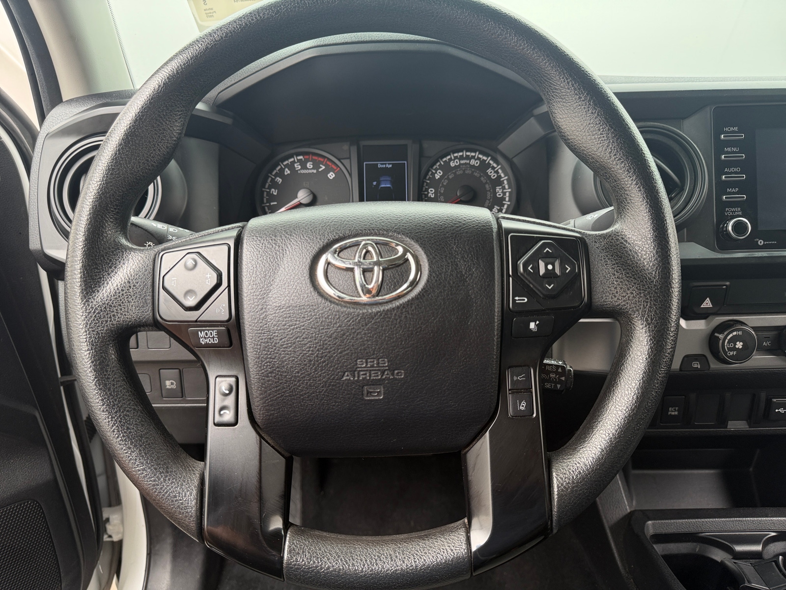 Thumbnail: 2022 Toyota Tacoma - 4