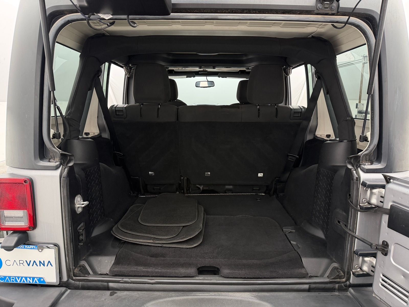 Thumbnail: 2016 Jeep Wrangler - 7