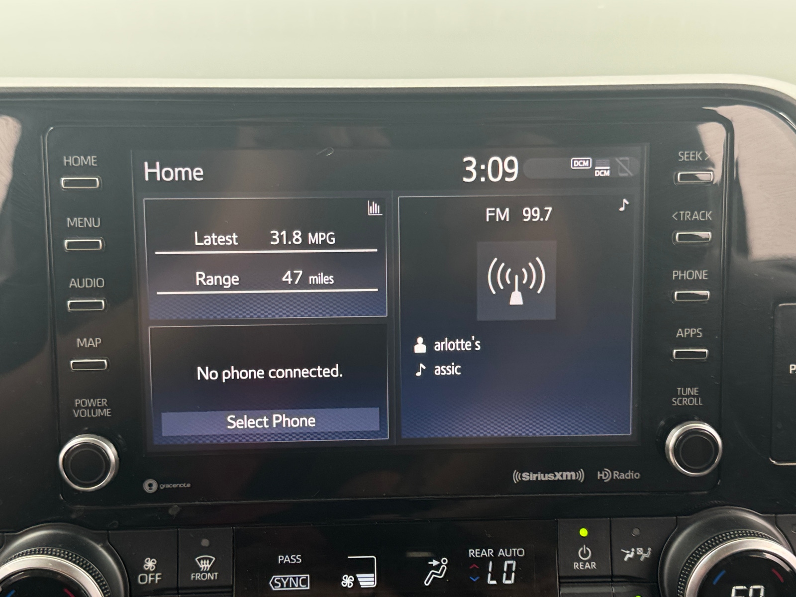 Thumbnail: 2020 Toyota Highlander - 3