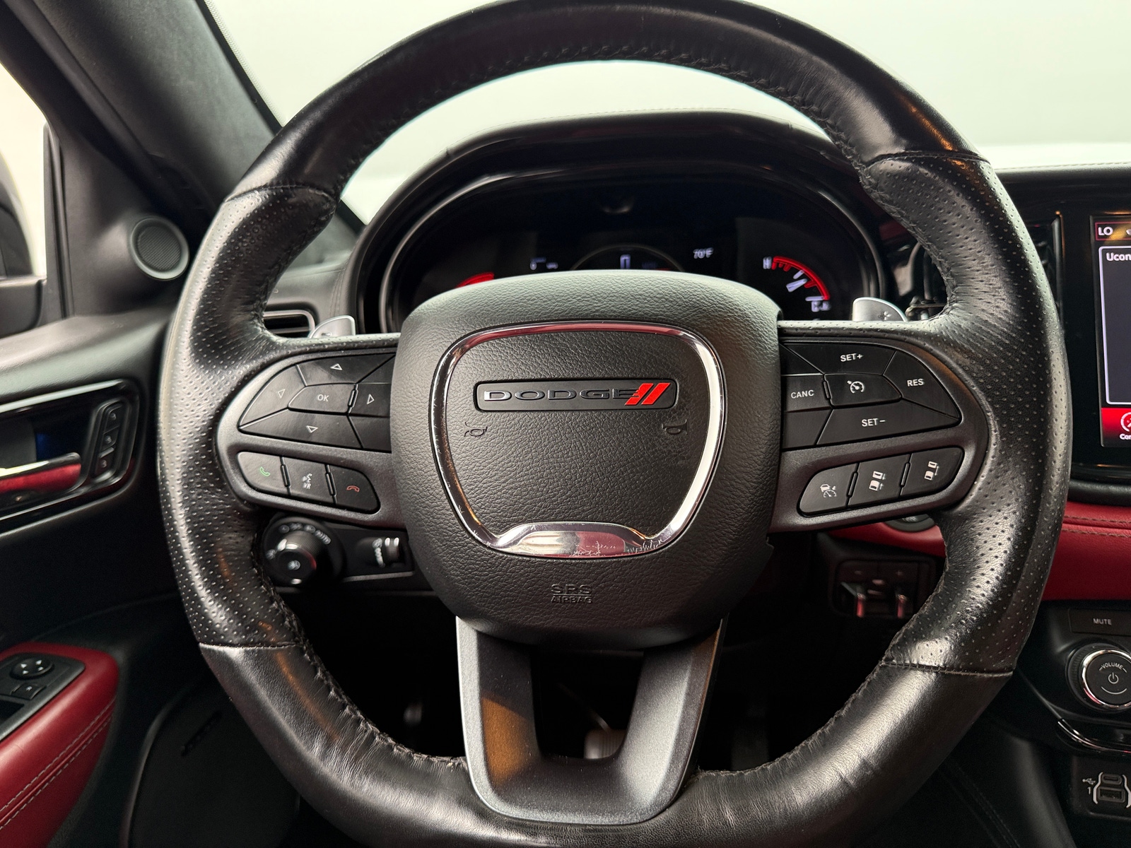 Thumbnail: 2022 Dodge Durango - 4