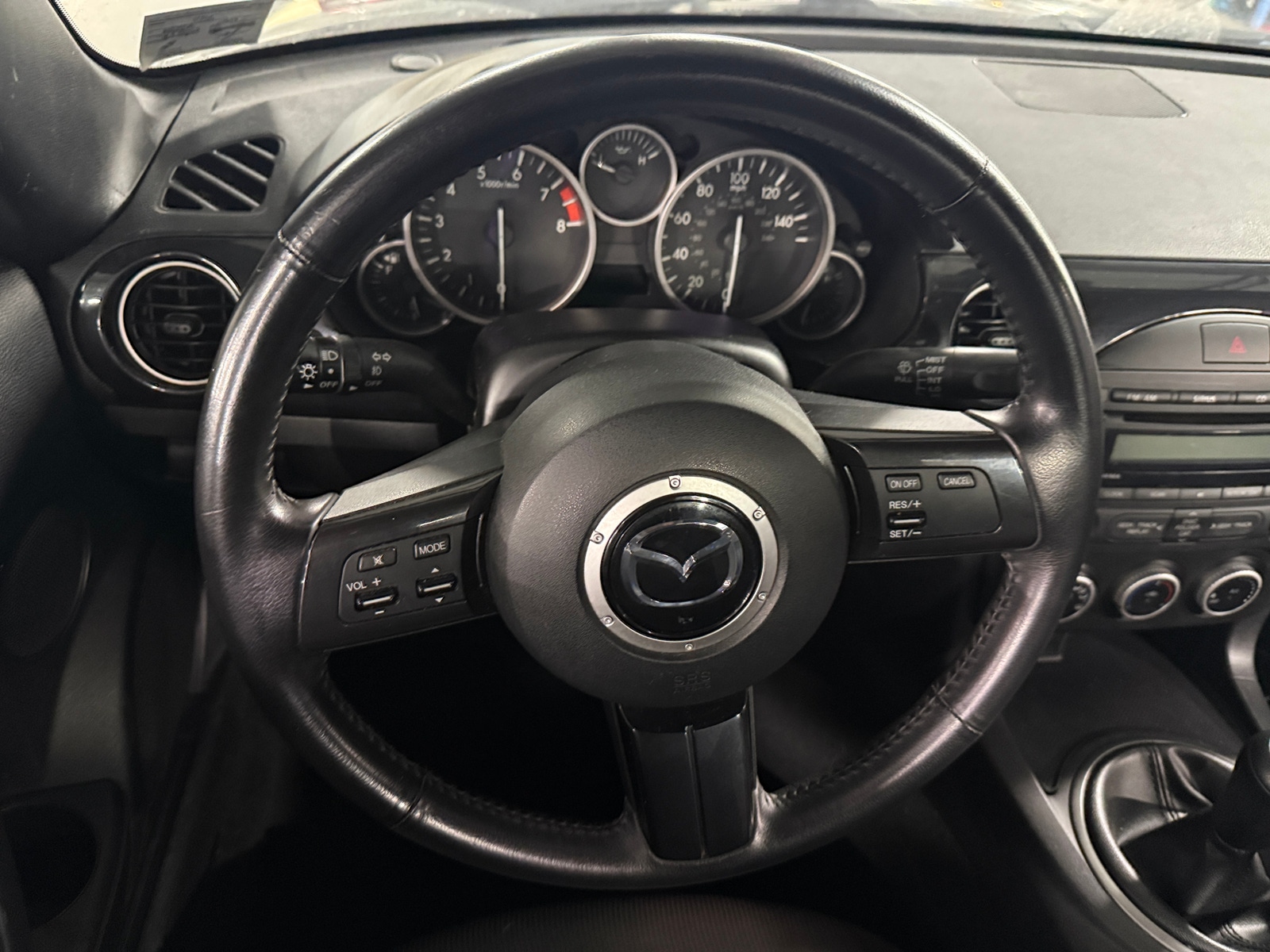 Thumbnail: 2014 Mazda MX-5 Miata - 5