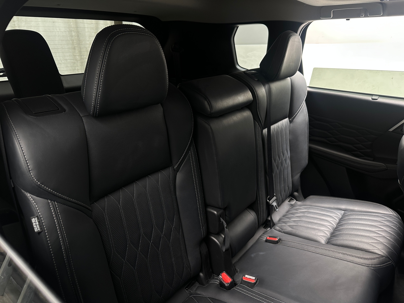 Thumbnail: 2025 Mitsubishi Outlander - 6