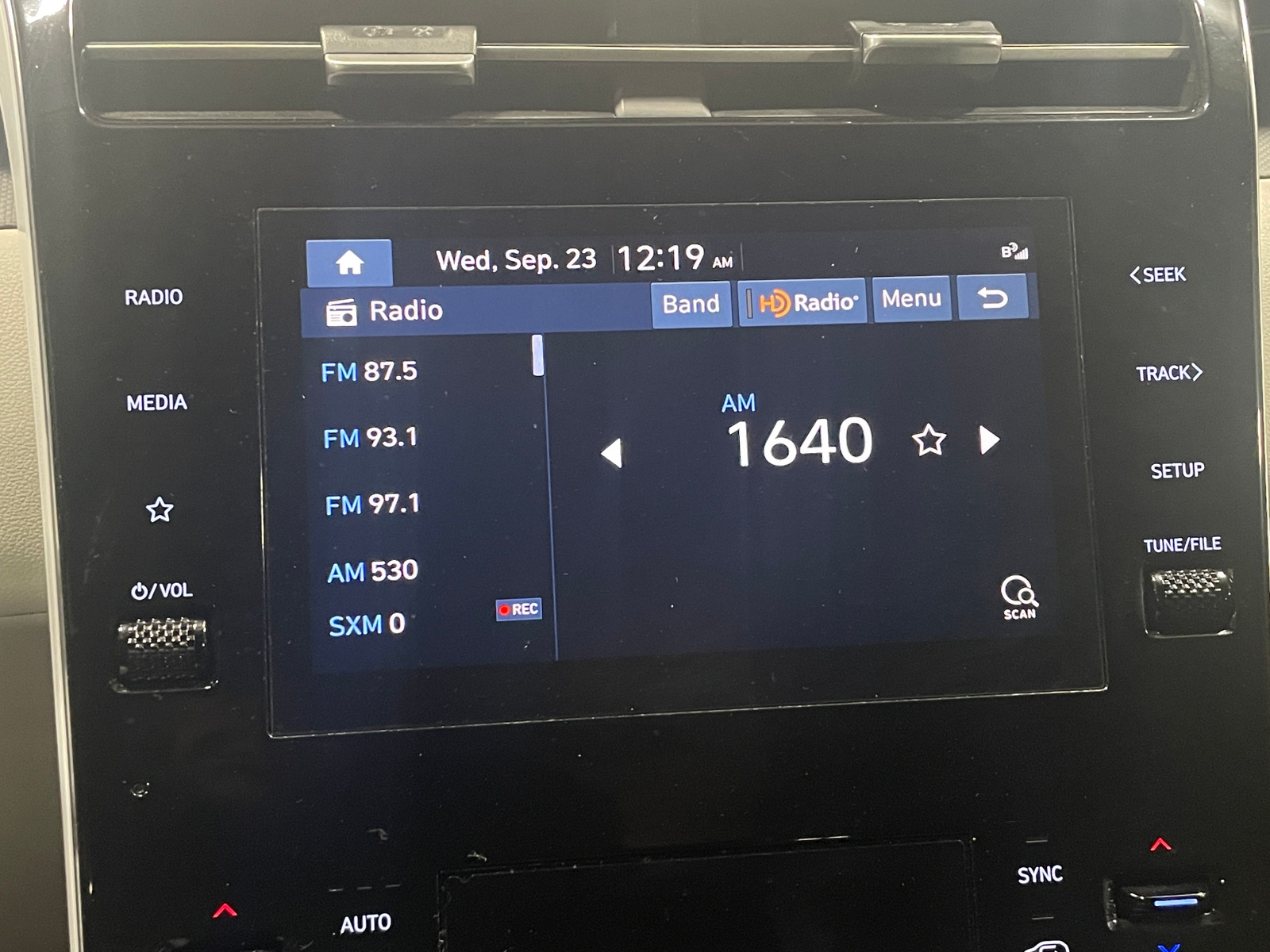 Thumbnail: 2024 Hyundai Tucson - 4