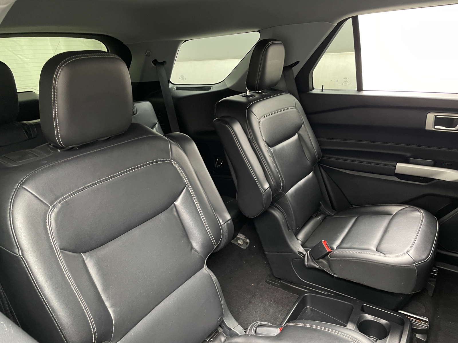Thumbnail: 2021 Ford Explorer - 5