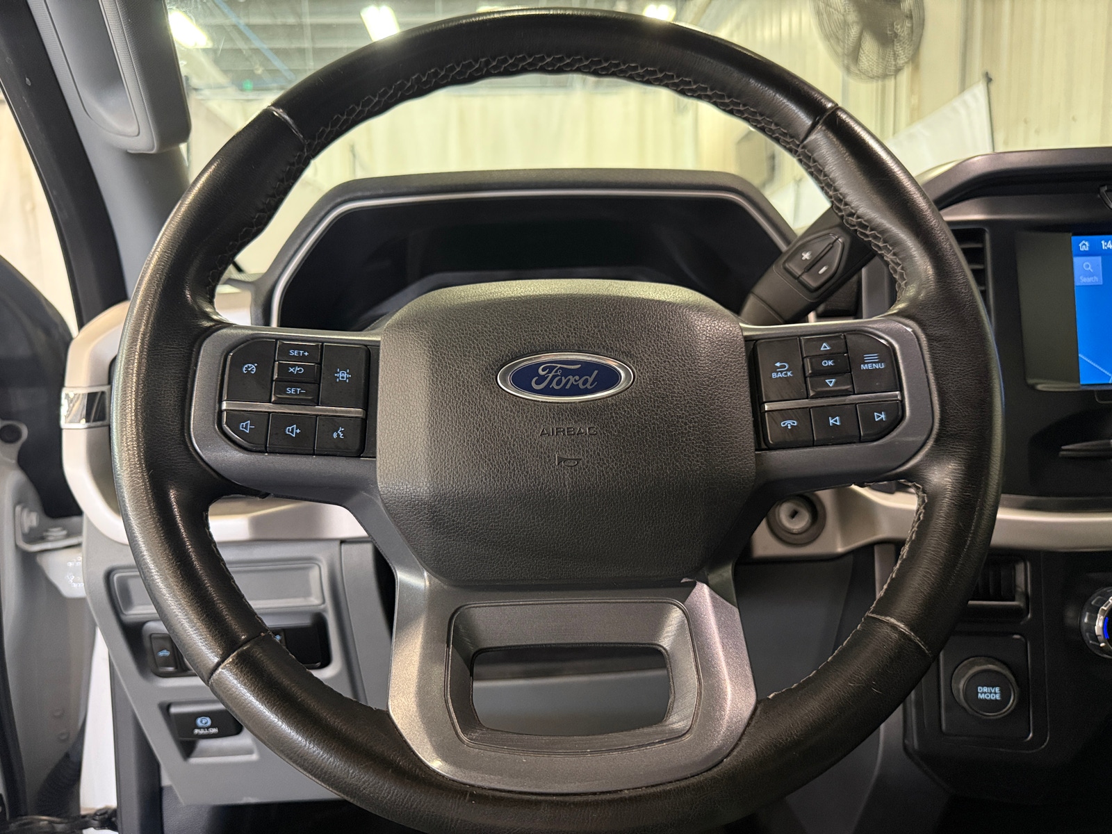 Thumbnail: 2023 Ford Econoline - 5