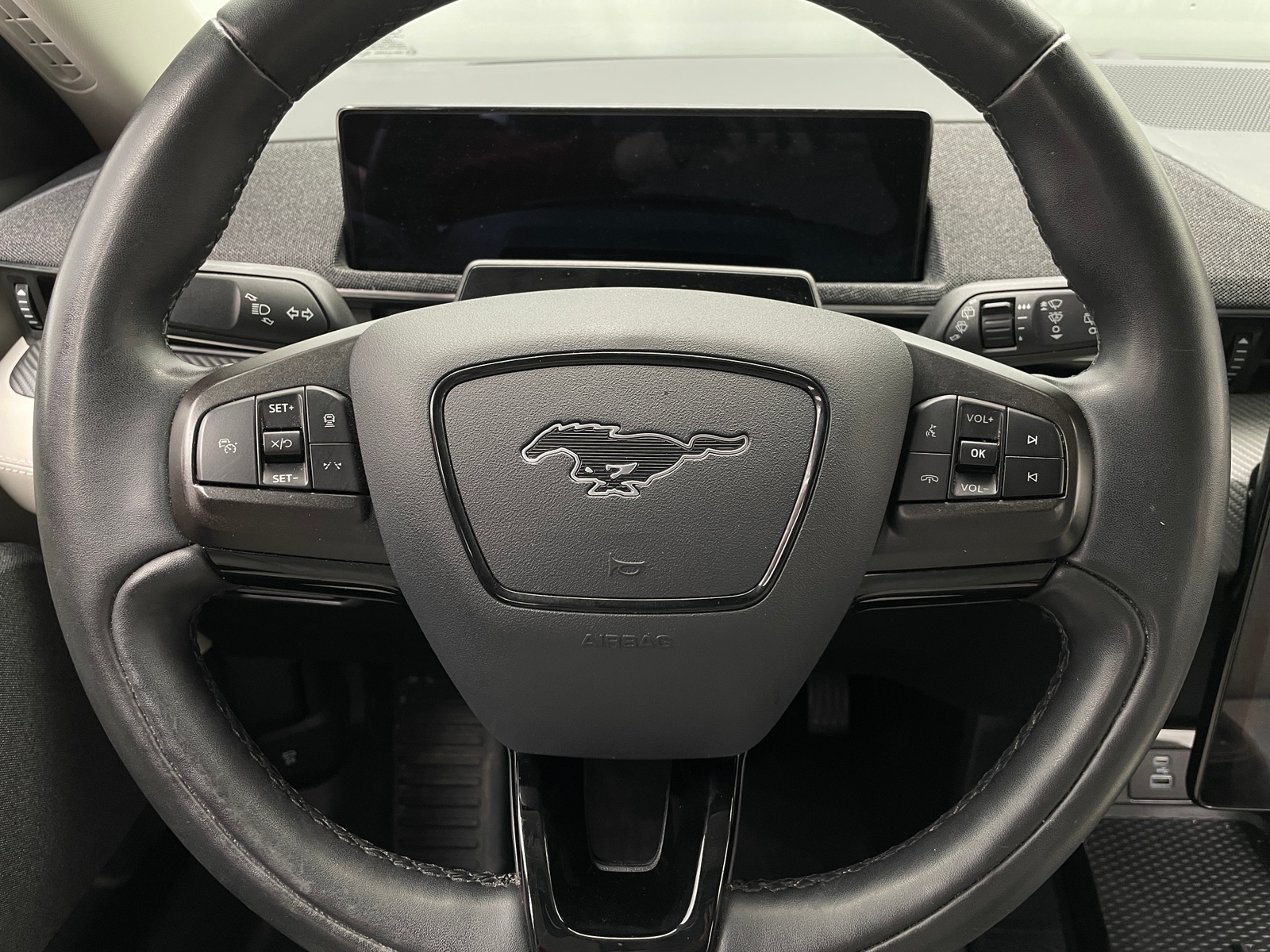 Thumbnail: 2021 Ford Mustang Mach-E - 4