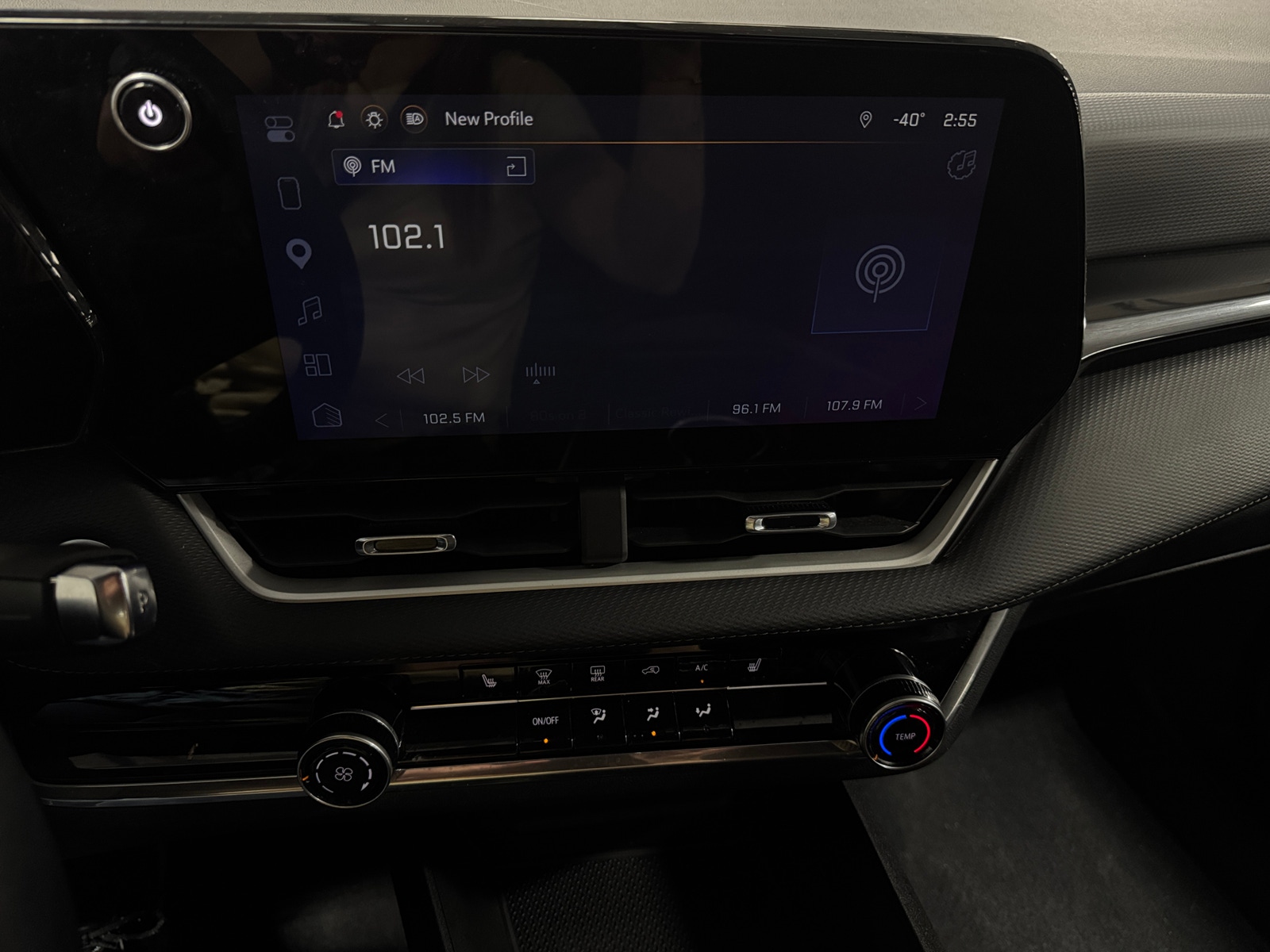 Thumbnail: 2025 Chevrolet Equinox - 4