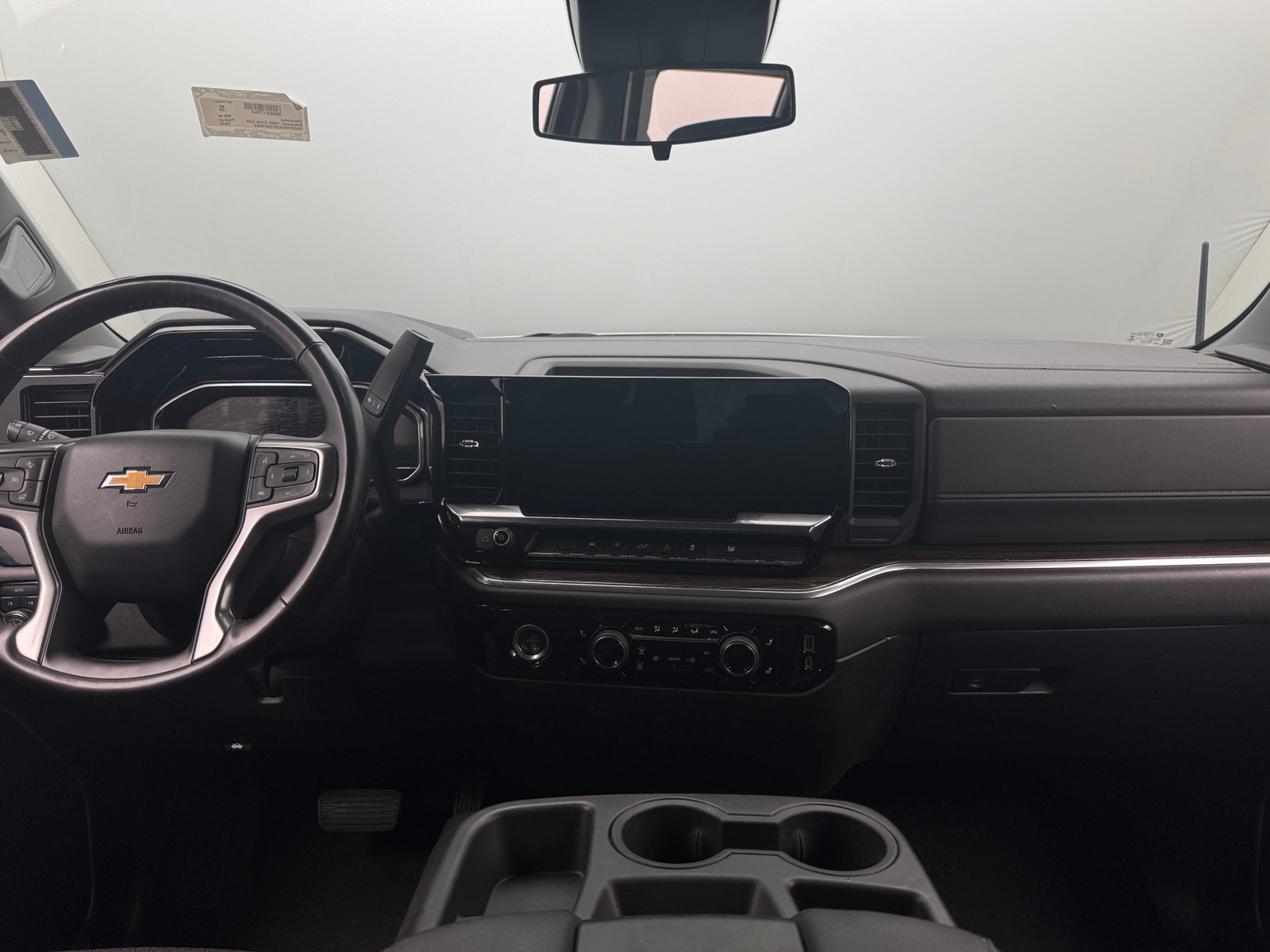 Thumbnail: 2023 Chevrolet Silverado 1500 - 3