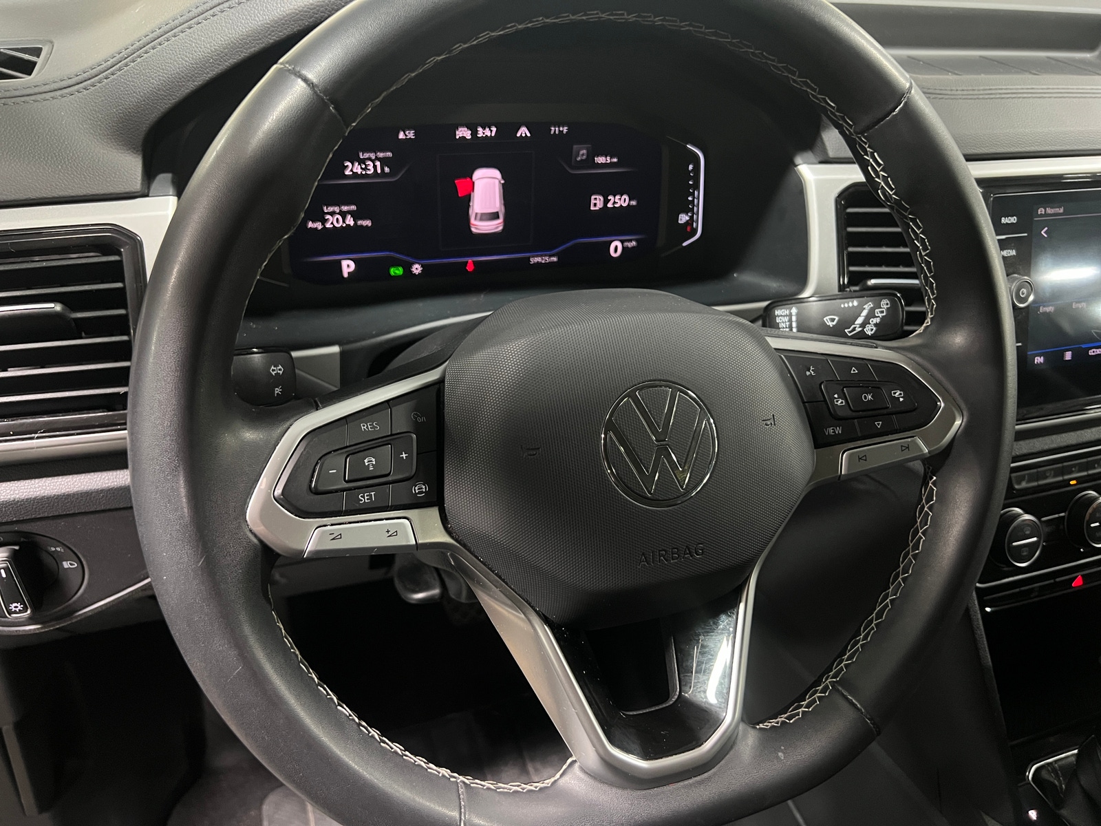 Thumbnail: 2022 Volkswagen Atlas - 5
