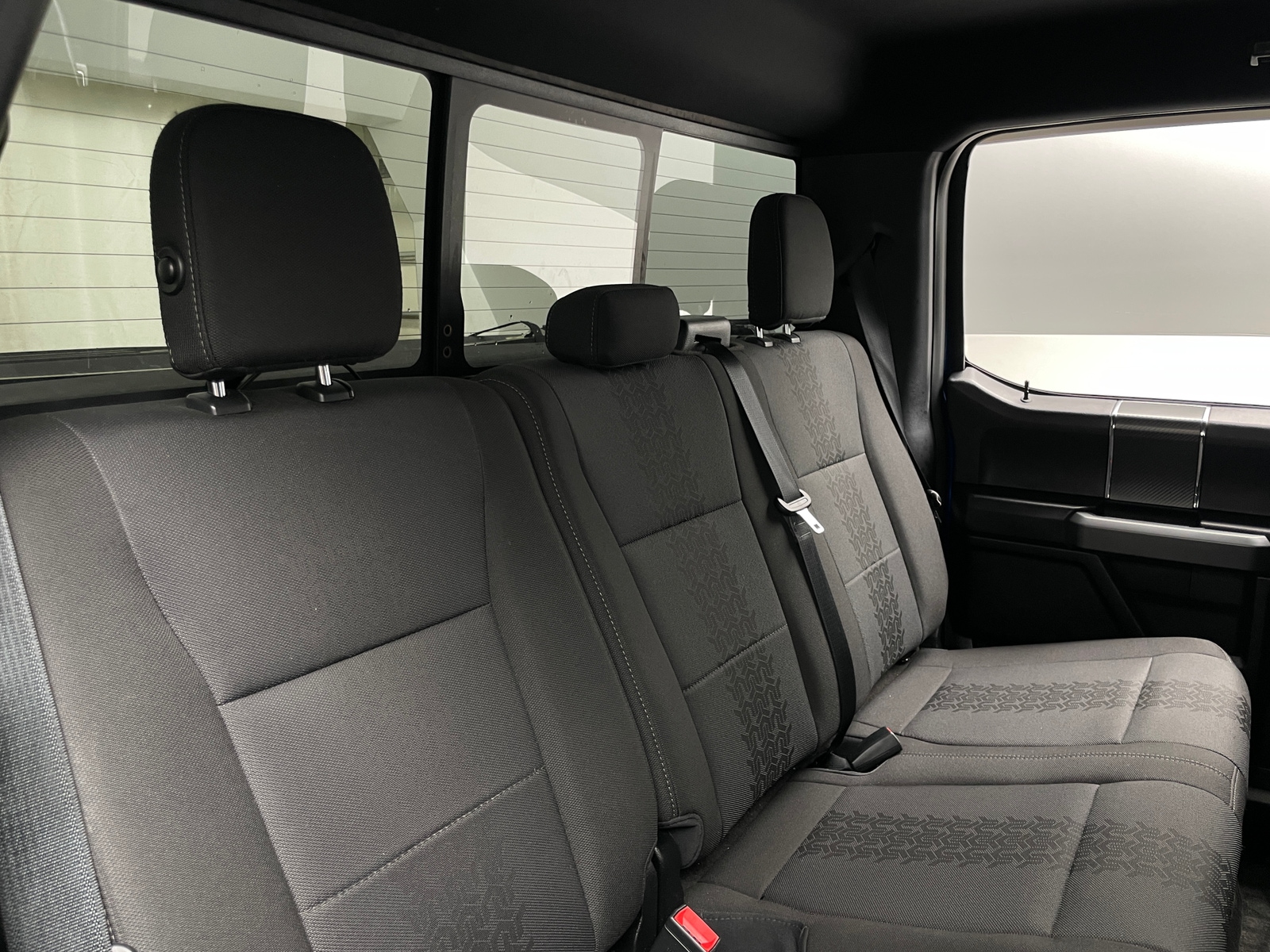 Thumbnail: 2018 Ford Econoline - 6