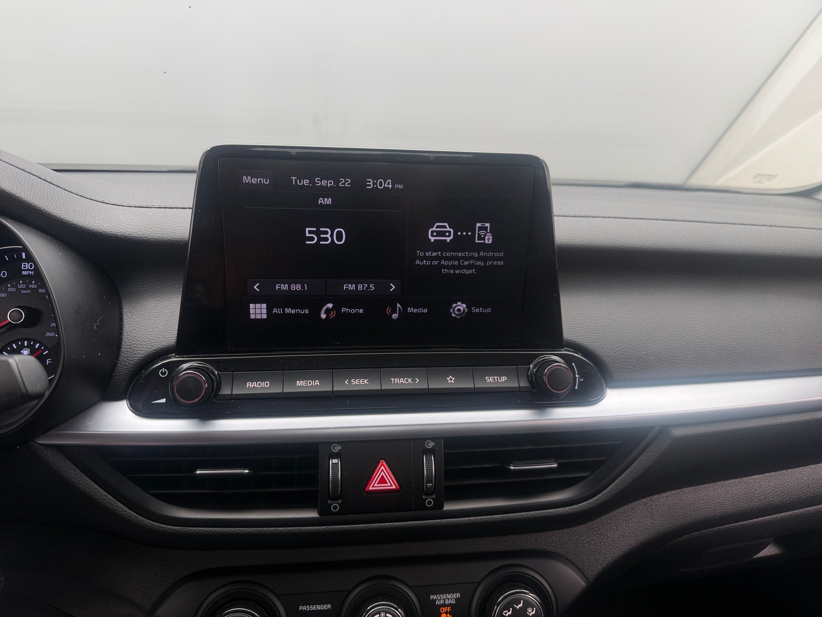 Thumbnail: 2024 Kia Forte - 4