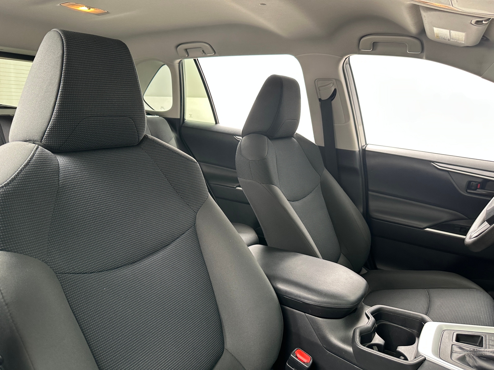 Thumbnail: 2019 Toyota RAV4 - 2