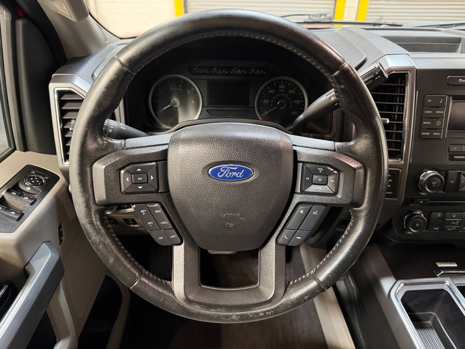 Thumbnail: 2017 Ford Econoline - 5