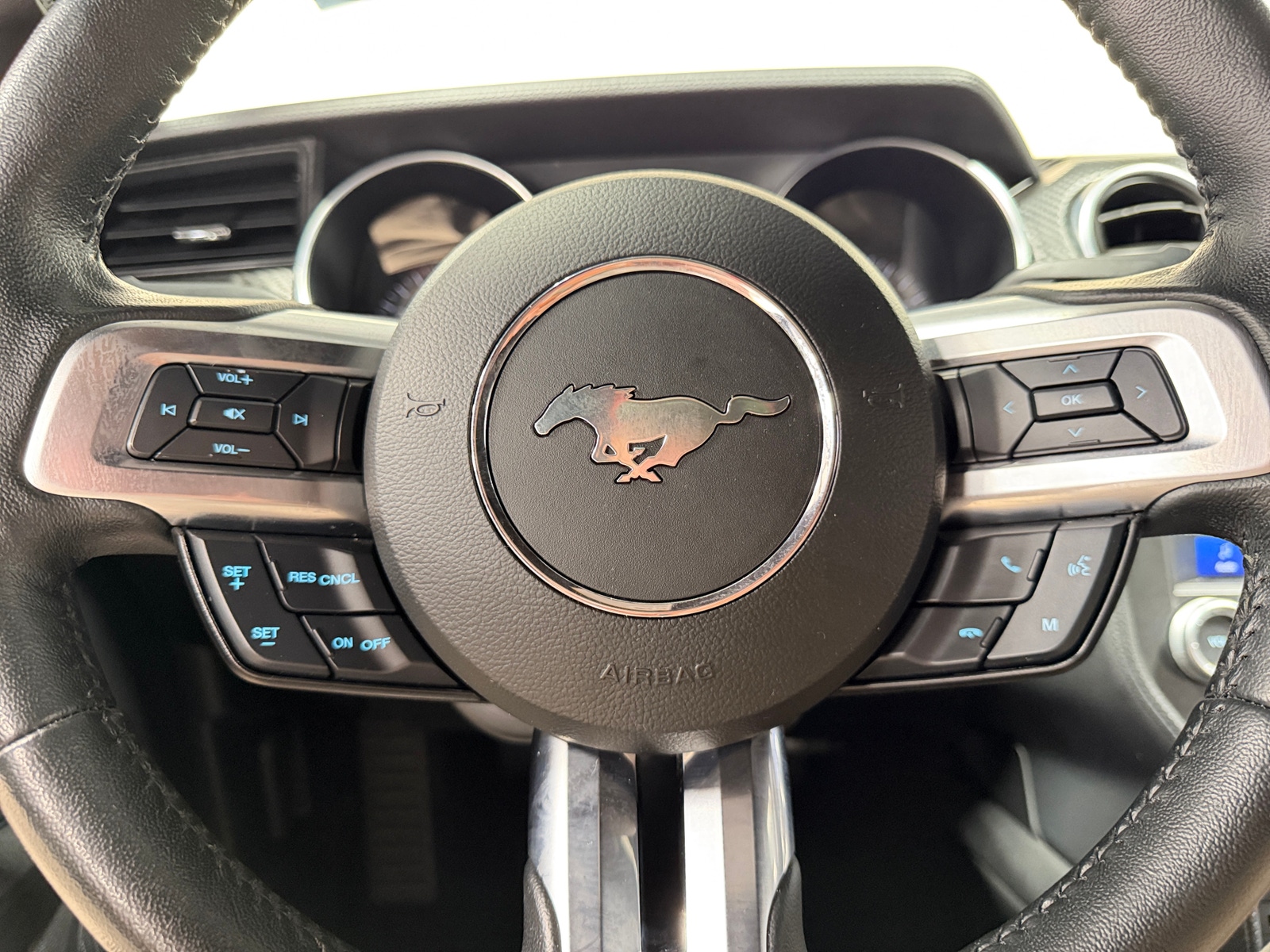 Thumbnail: 2023 Ford Mustang - 4
