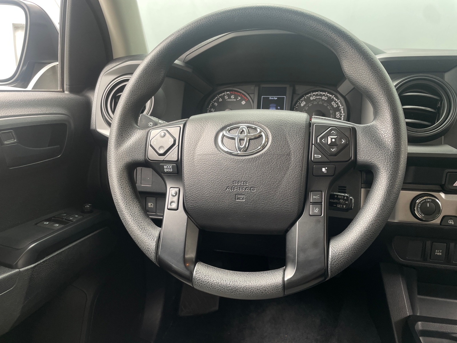 Thumbnail: 2021 Toyota Tacoma - 5