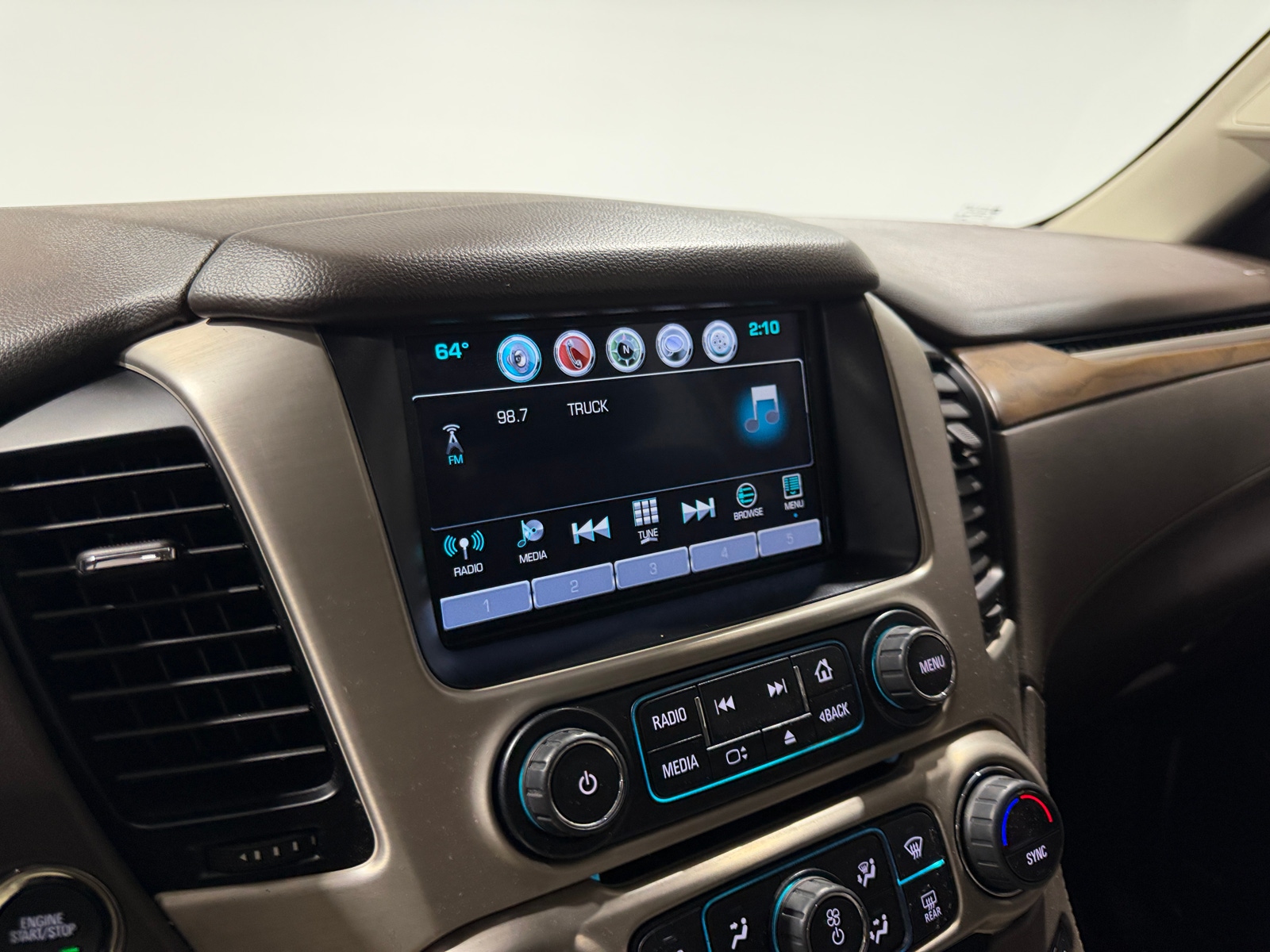 Thumbnail: 2020 GMC Yukon - 3